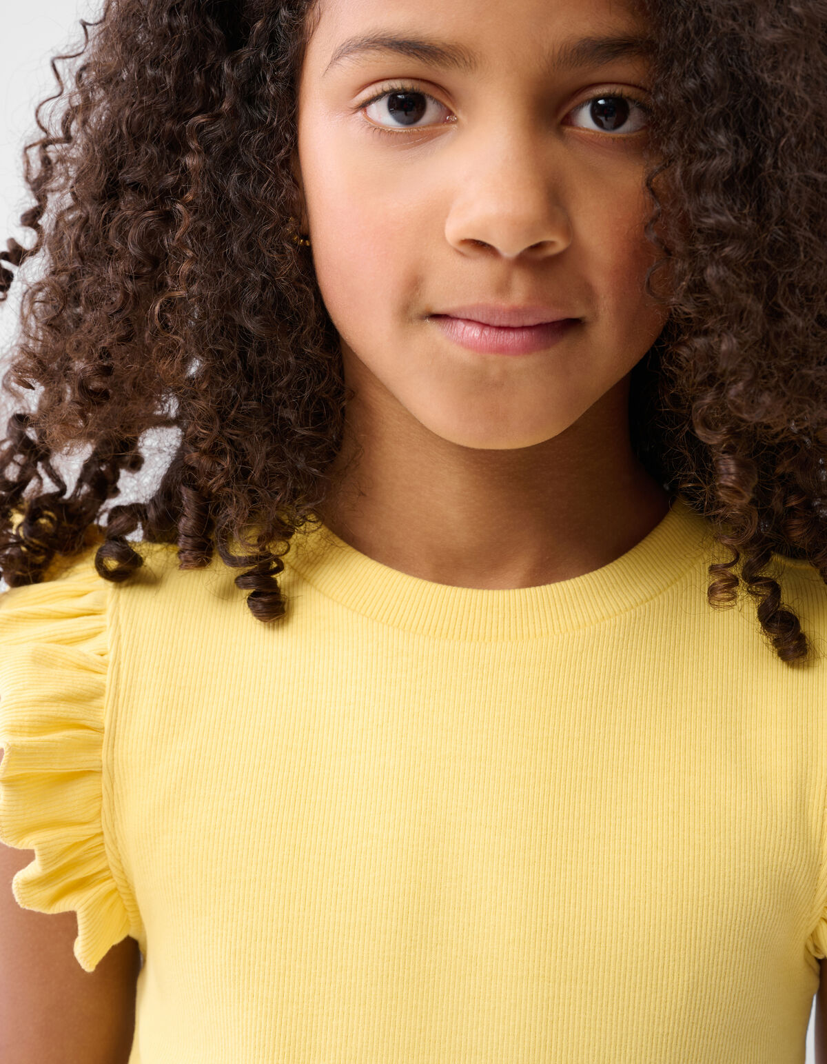 Ruffle Rib Top Lichtgeel SHOEBY GIRLS