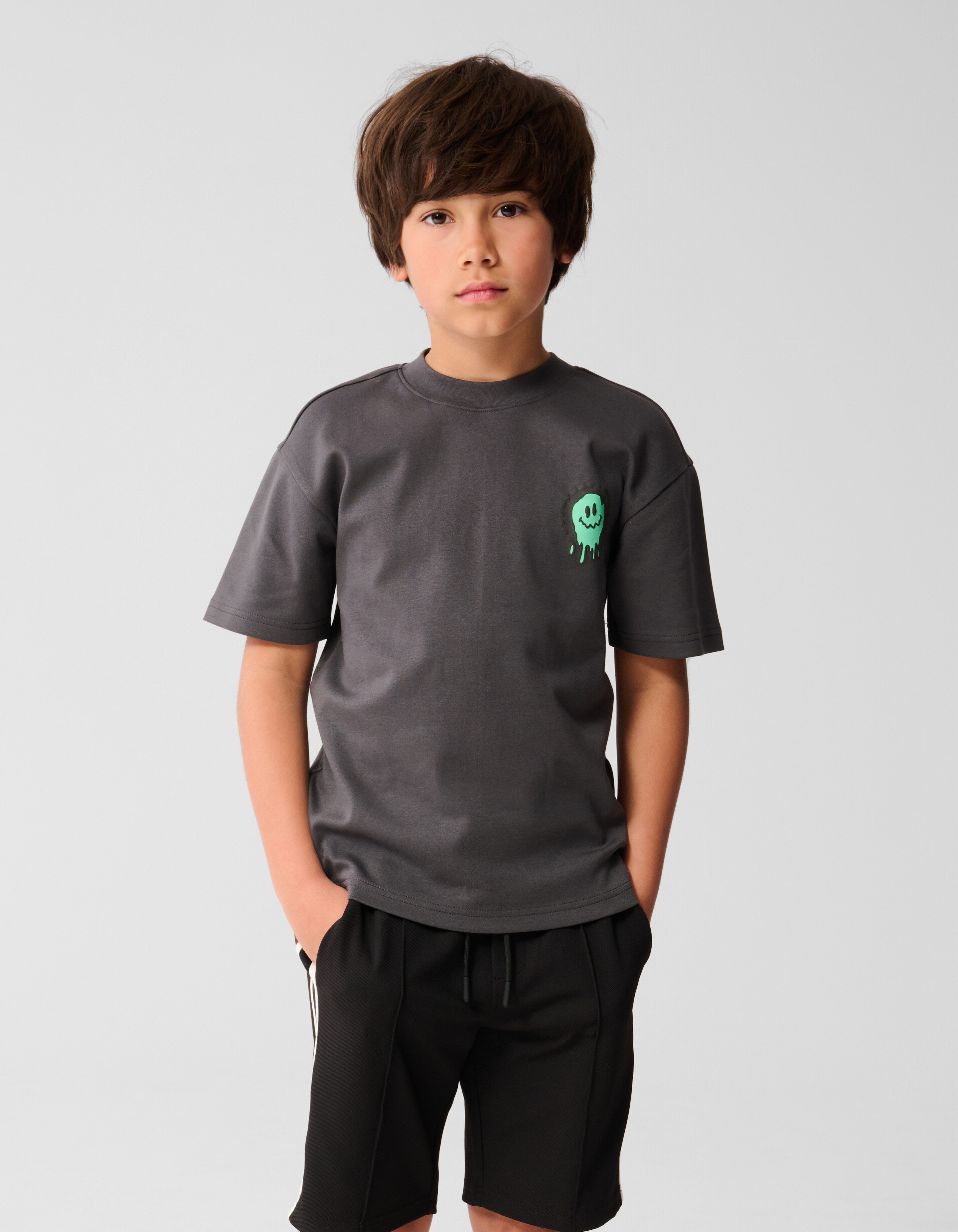 Color Smiley T-shirt Donkergrijs SHOEBY BOYS