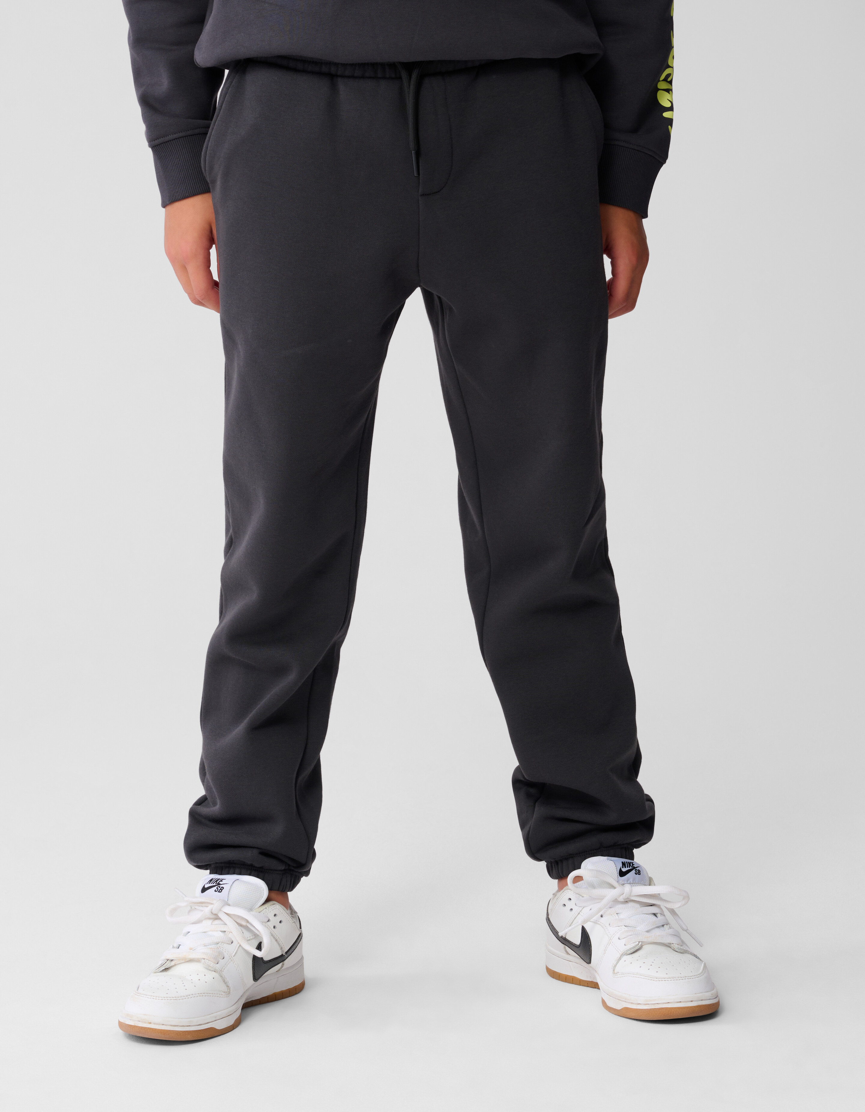 Peak Artwork Jogger Broek Donkergrijs SHOEBY BOYS