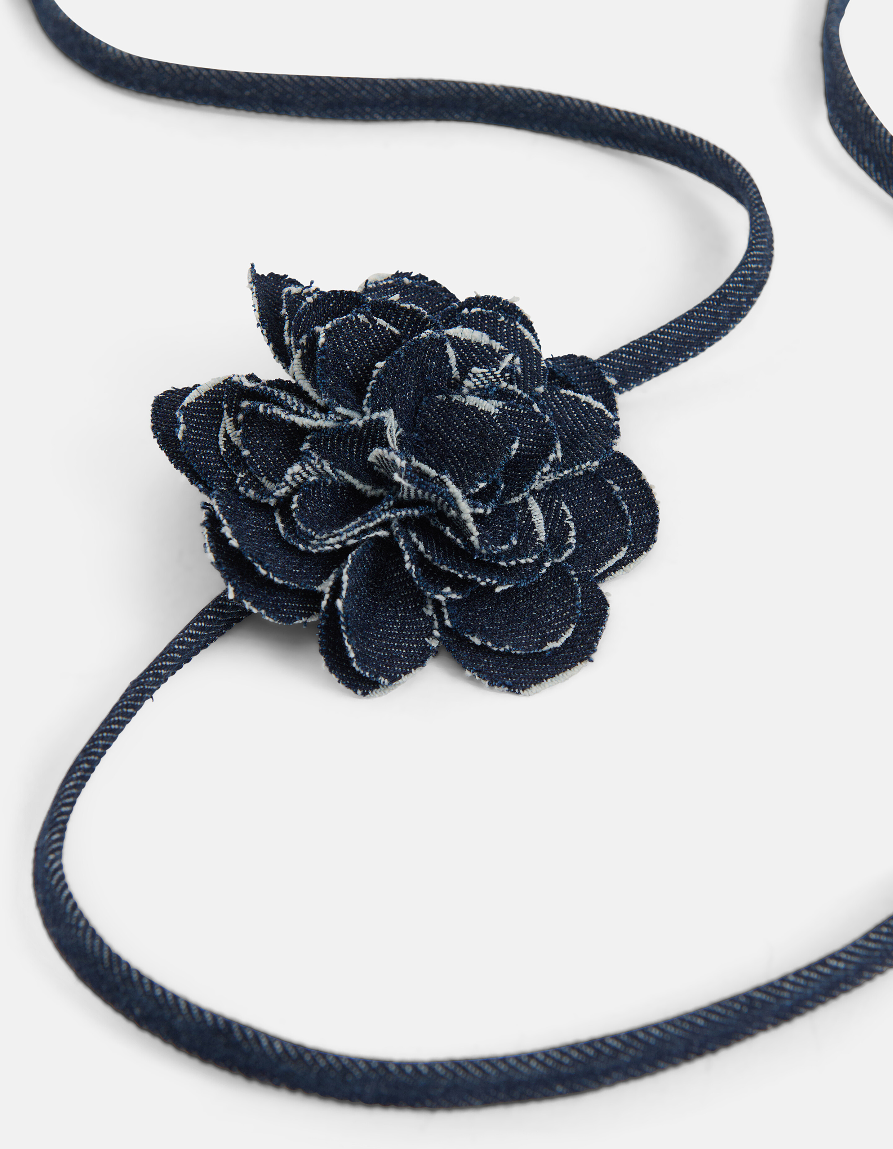 Denim Bloem Ketting Donkerblauw By Mieke SHOEBY ACCESSOIRES