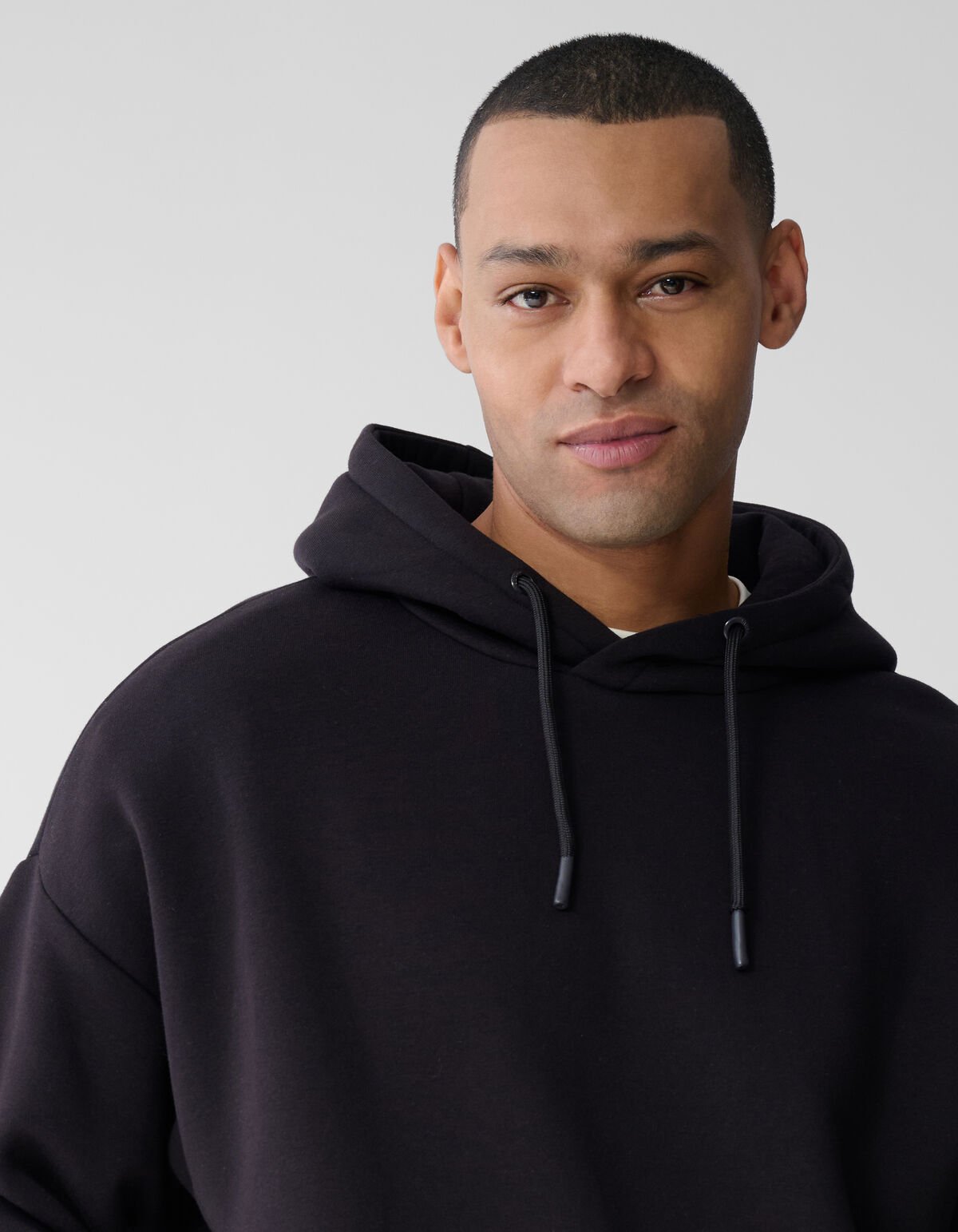 Label Sweat Hoodie Donkerbruin SHOEBY MEN