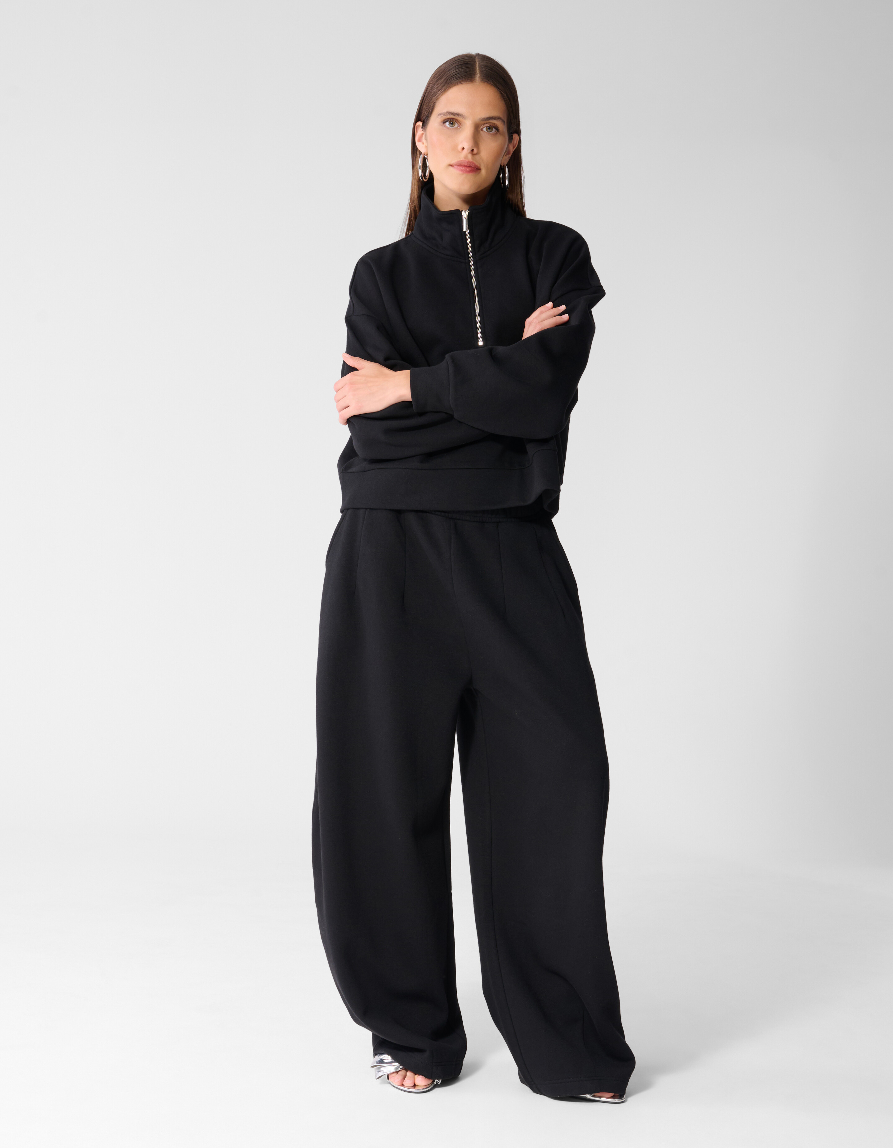 Oversized Zipper Sweater Zwart SHOEBY WOMEN