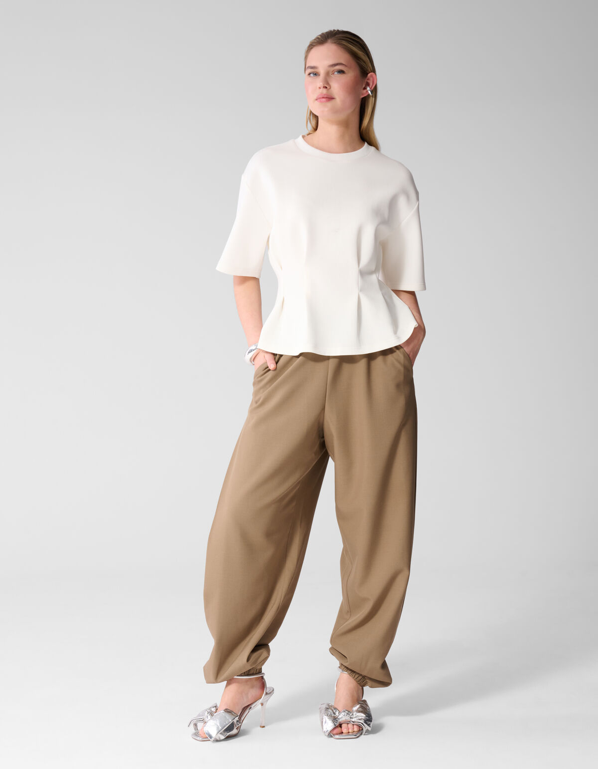 Pleat Balloon Fit Broek Bruin SHOEBY WOMEN