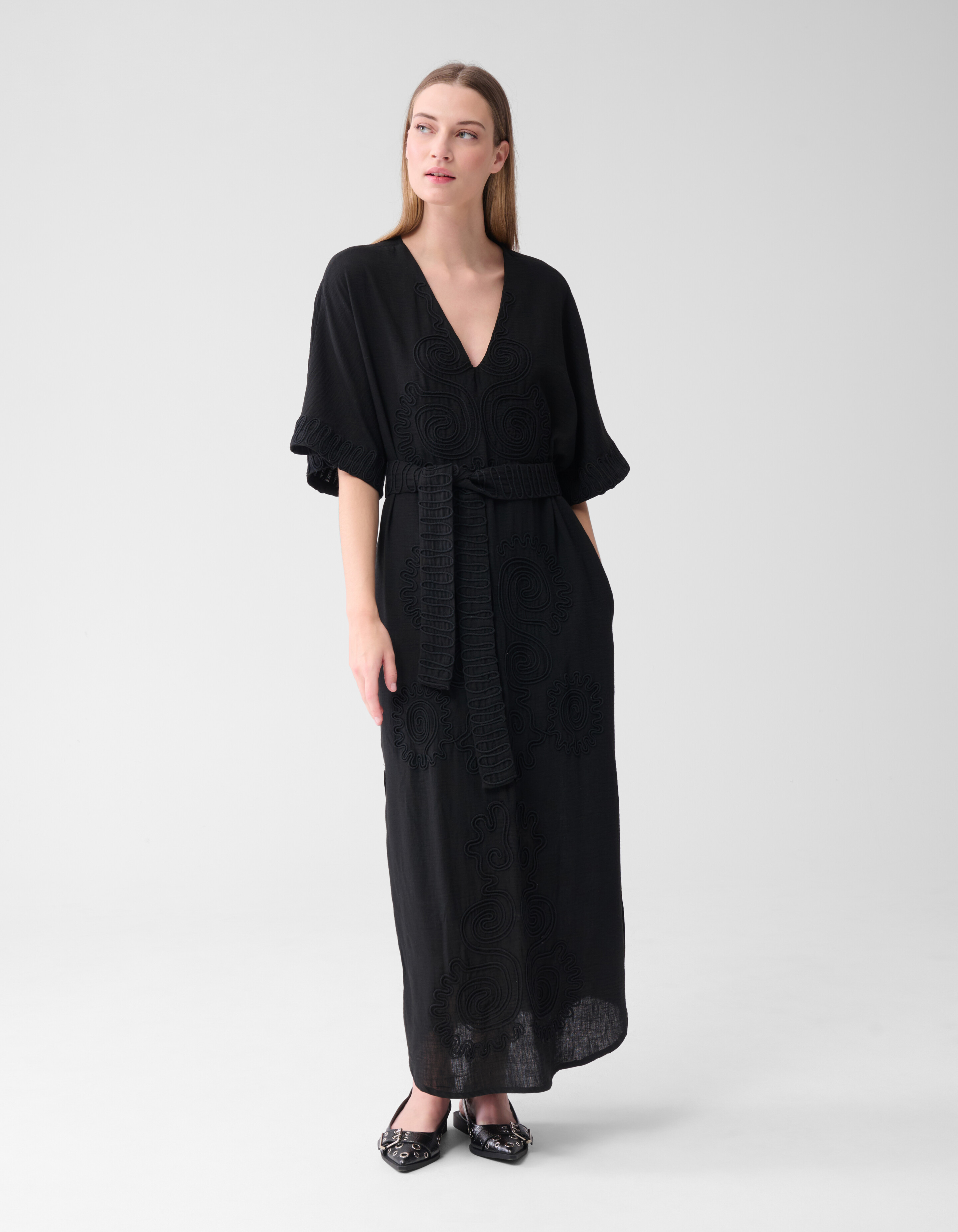 Tonal Maxi Jurk Zwart By Lonneke SHOEBY WOMEN