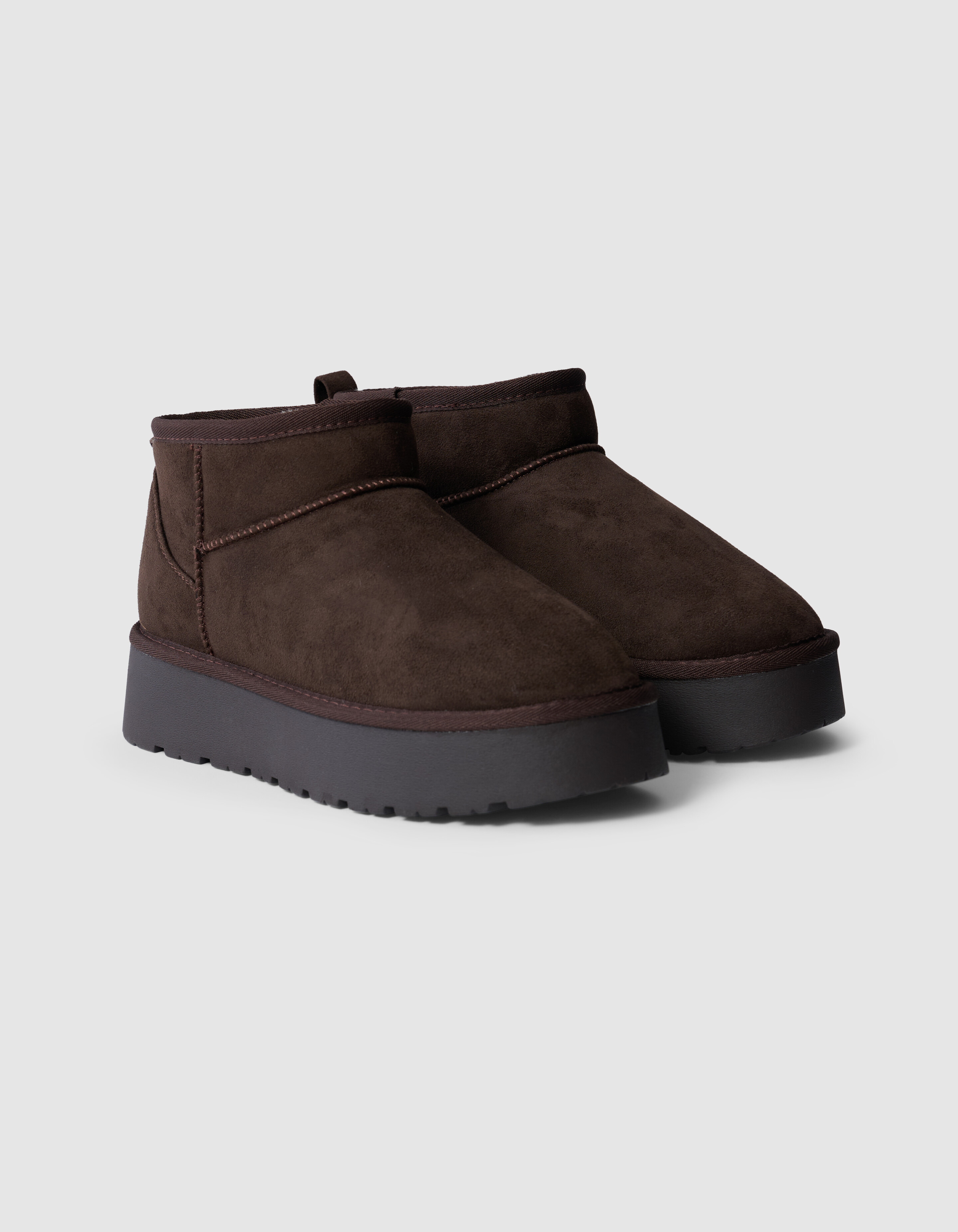 Zachte Korte Laarzen Donkerbruin SHOEBY SHOES