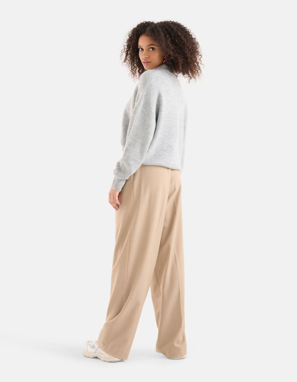 Solid Pullover SHOEBY WOMEN