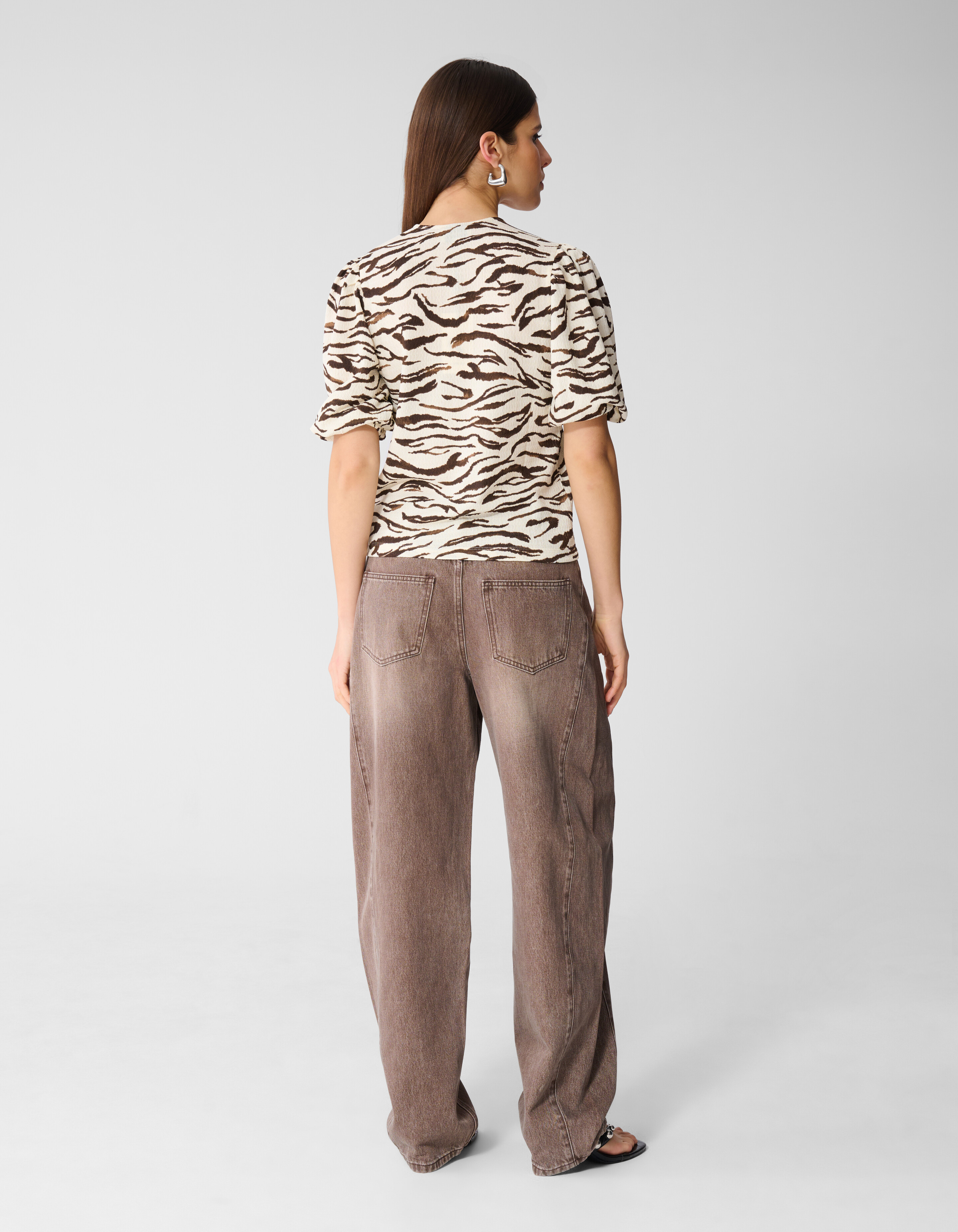 Zebra Crinkle V-Hals Top Gebroken Wit SHOEBY WOMEN