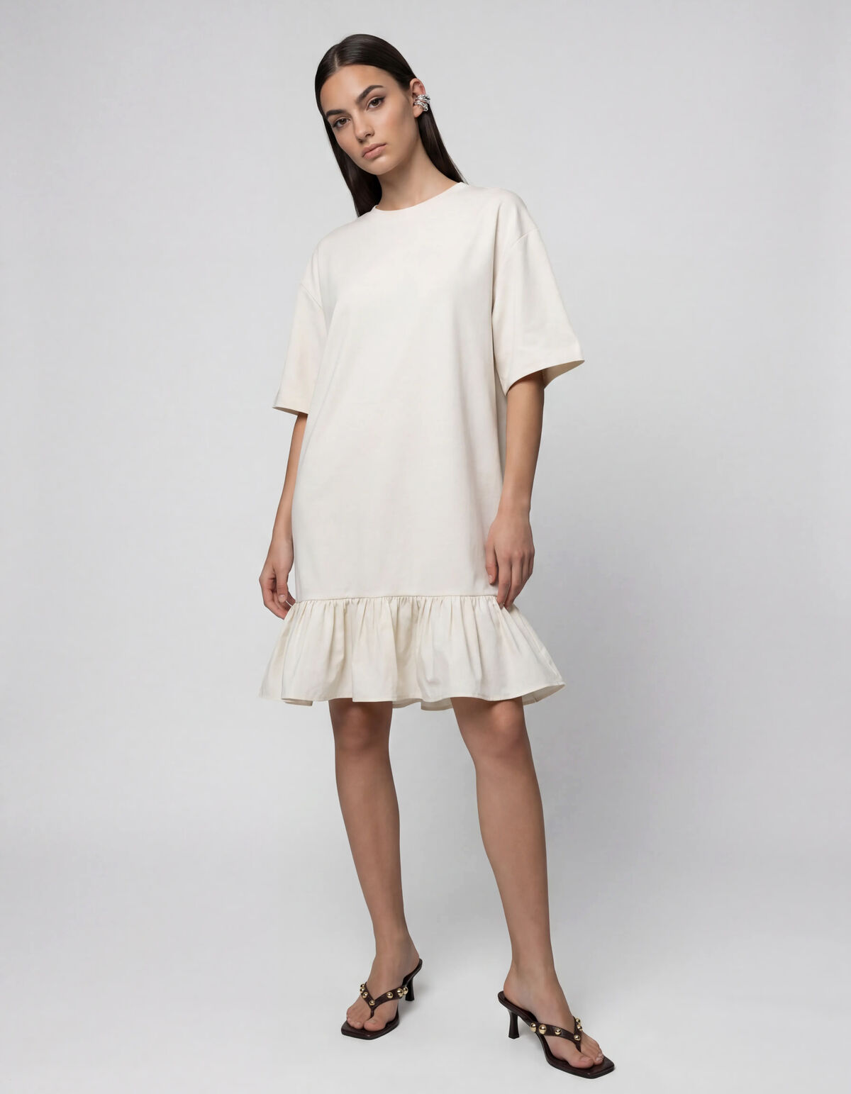 T-shirt Ruffle Mini Jurk Gebroken Wit SHOEBY WOMEN