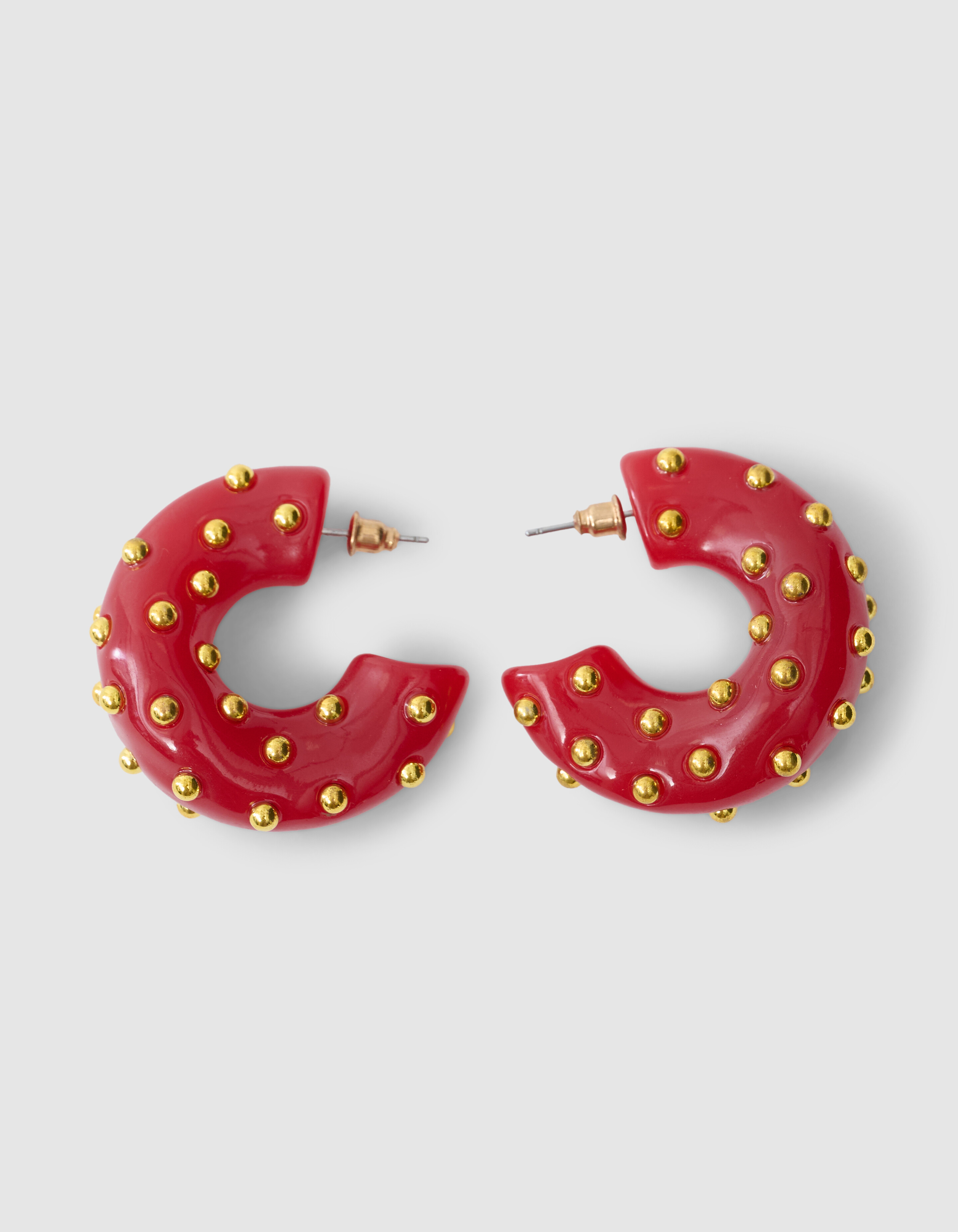 Studded Hoop Oorbellen Rood SHOEBY ACCESSOIRES