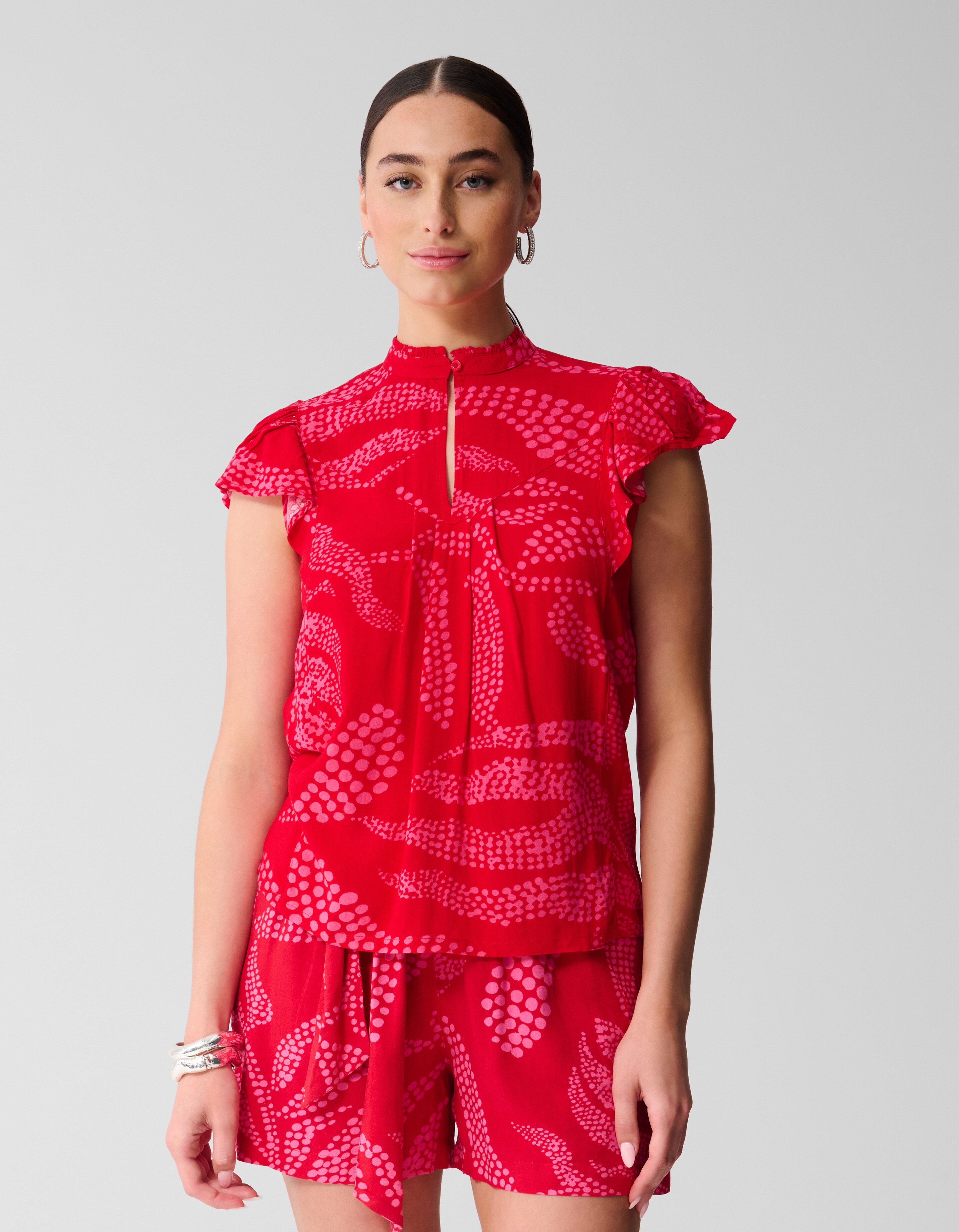 Printed Ruffle Top Rood SHOEBY WOMEN