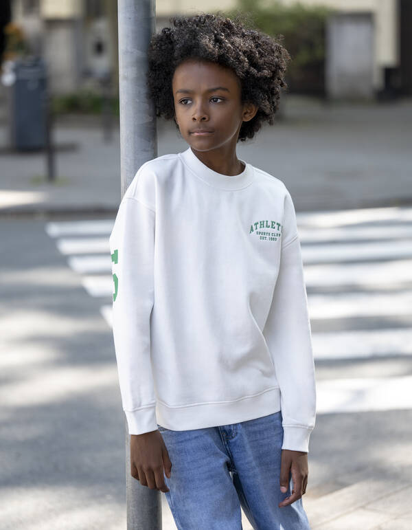 Athletic Artwork Sweater Gebroken Wit SHOEBY BOYS