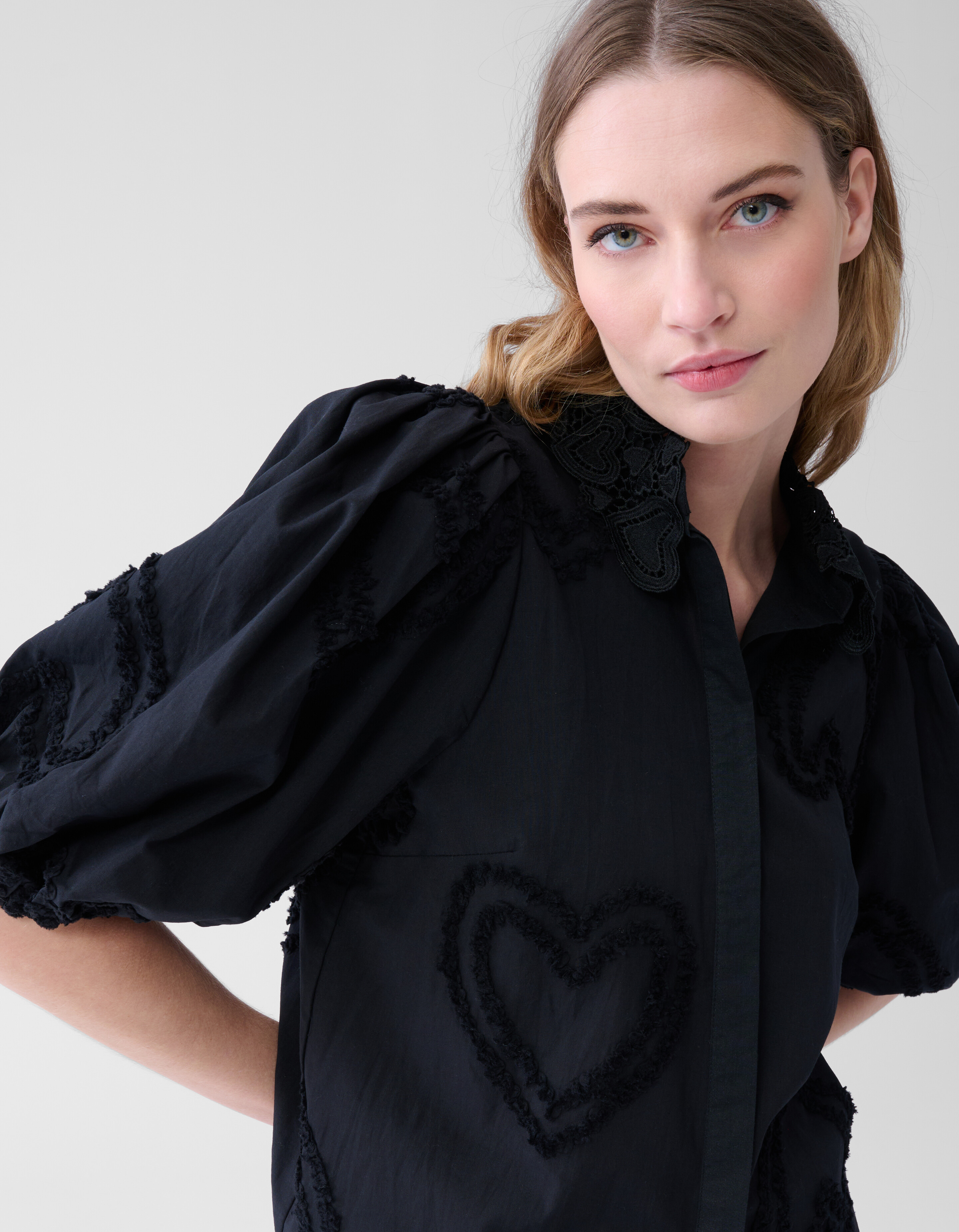 Puff Heart Top Zwart SHOEBY WOMEN