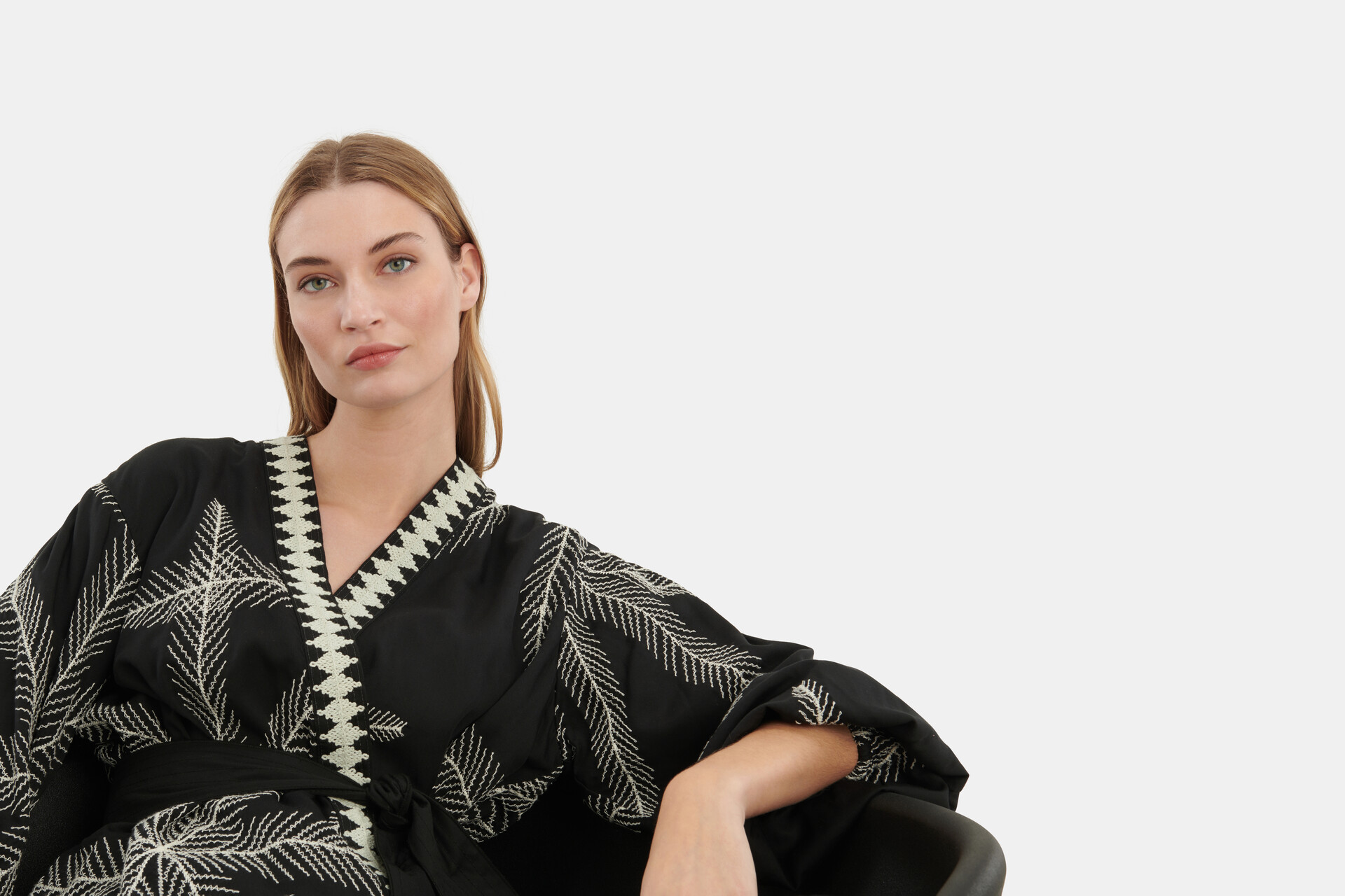 Leaf Kimono By Mieke EKSEPT