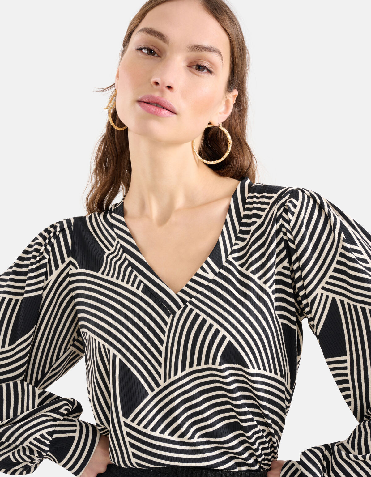 Printed Rib Jersey V-hals Longsleeve Zwart SHOEBY WOMEN