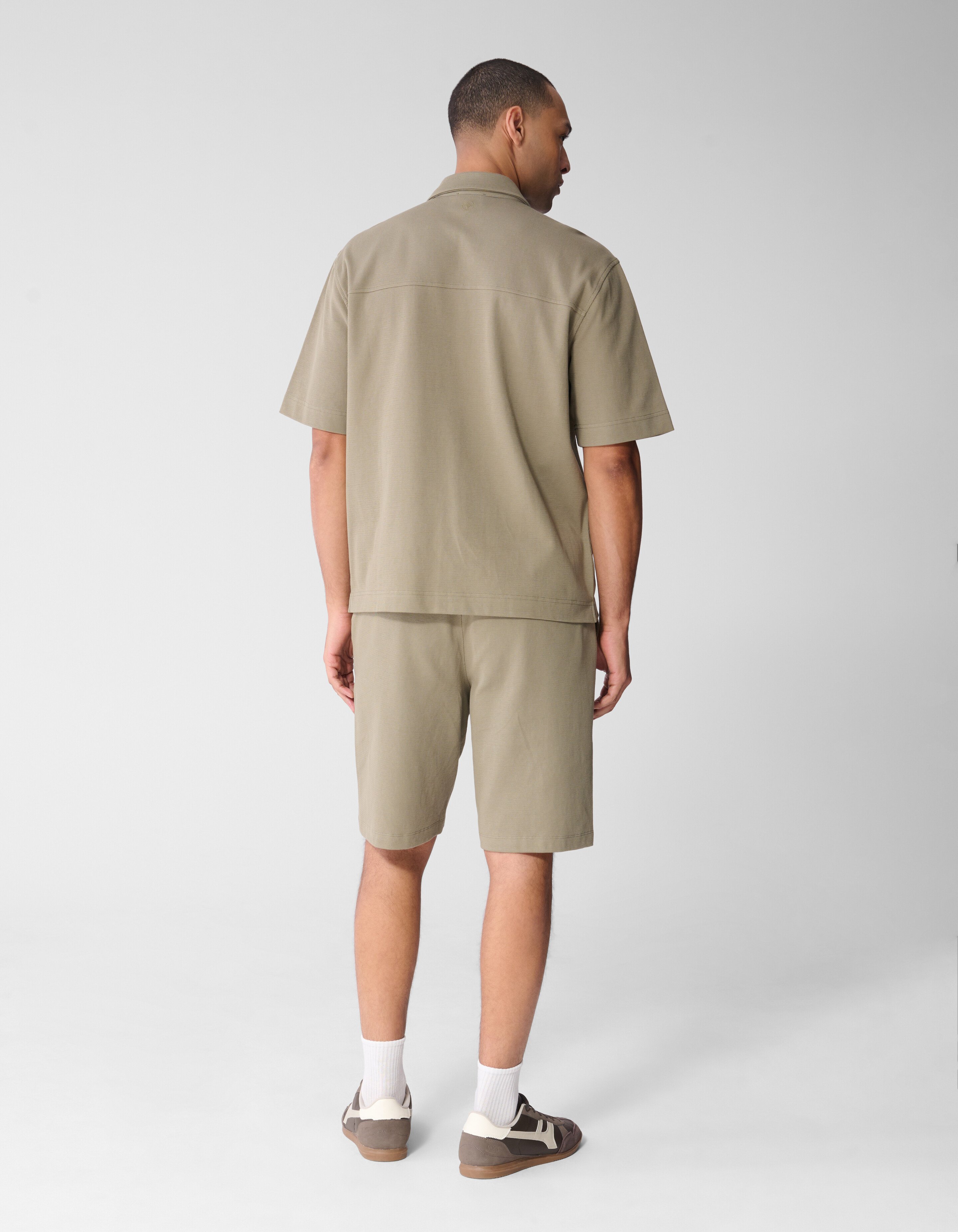 Relaxed Fit Short Khaki SHOEBY MEN