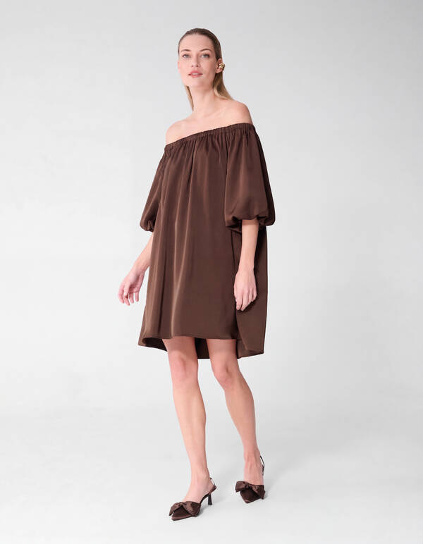 Satijnen Off Shoulder Mini Jurk Bruin By Fred SHOEBY WOMEN