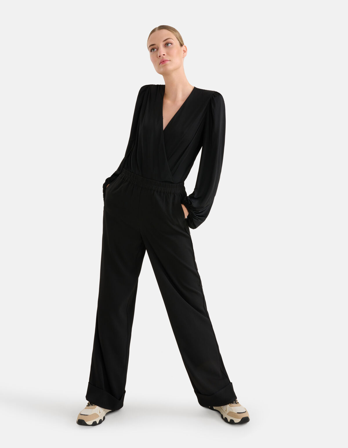 Omslag Wide Leg Broek Zwart SHOEBY WOMEN