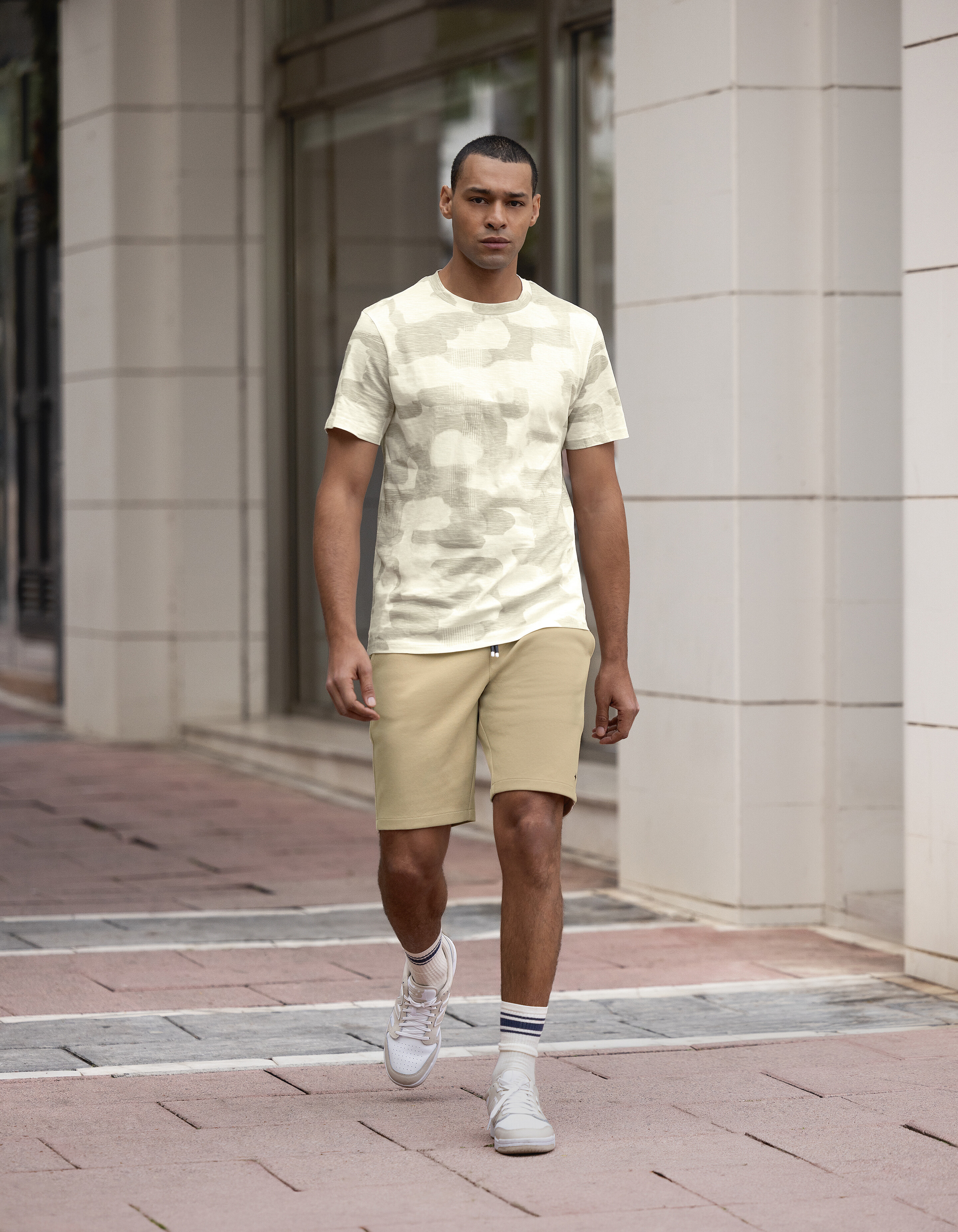 Printed Camo T-shirt Zand SHOEBY MEN