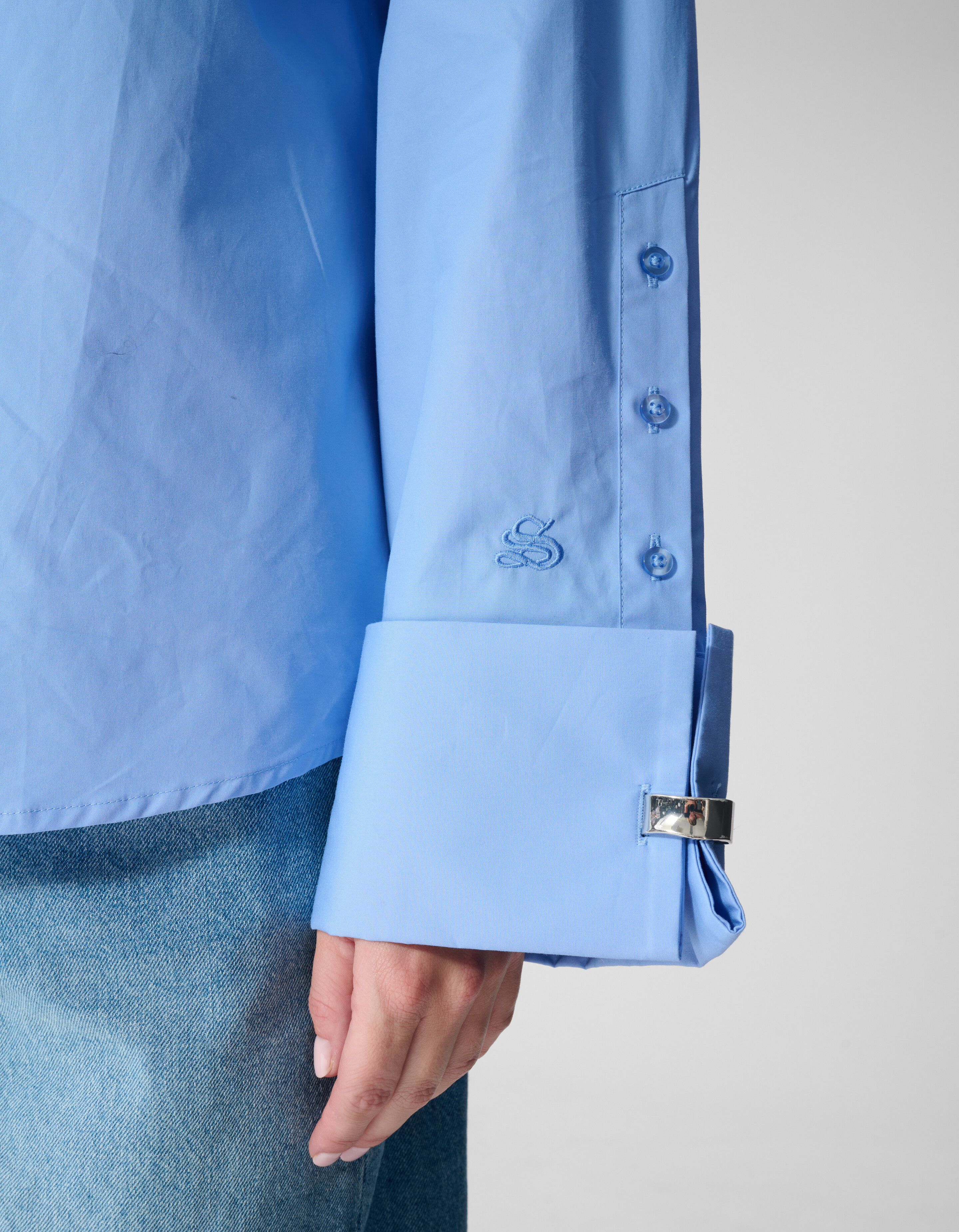 Oversized Ring Cuff Blouse Lichtblauw SHOEBY WOMEN