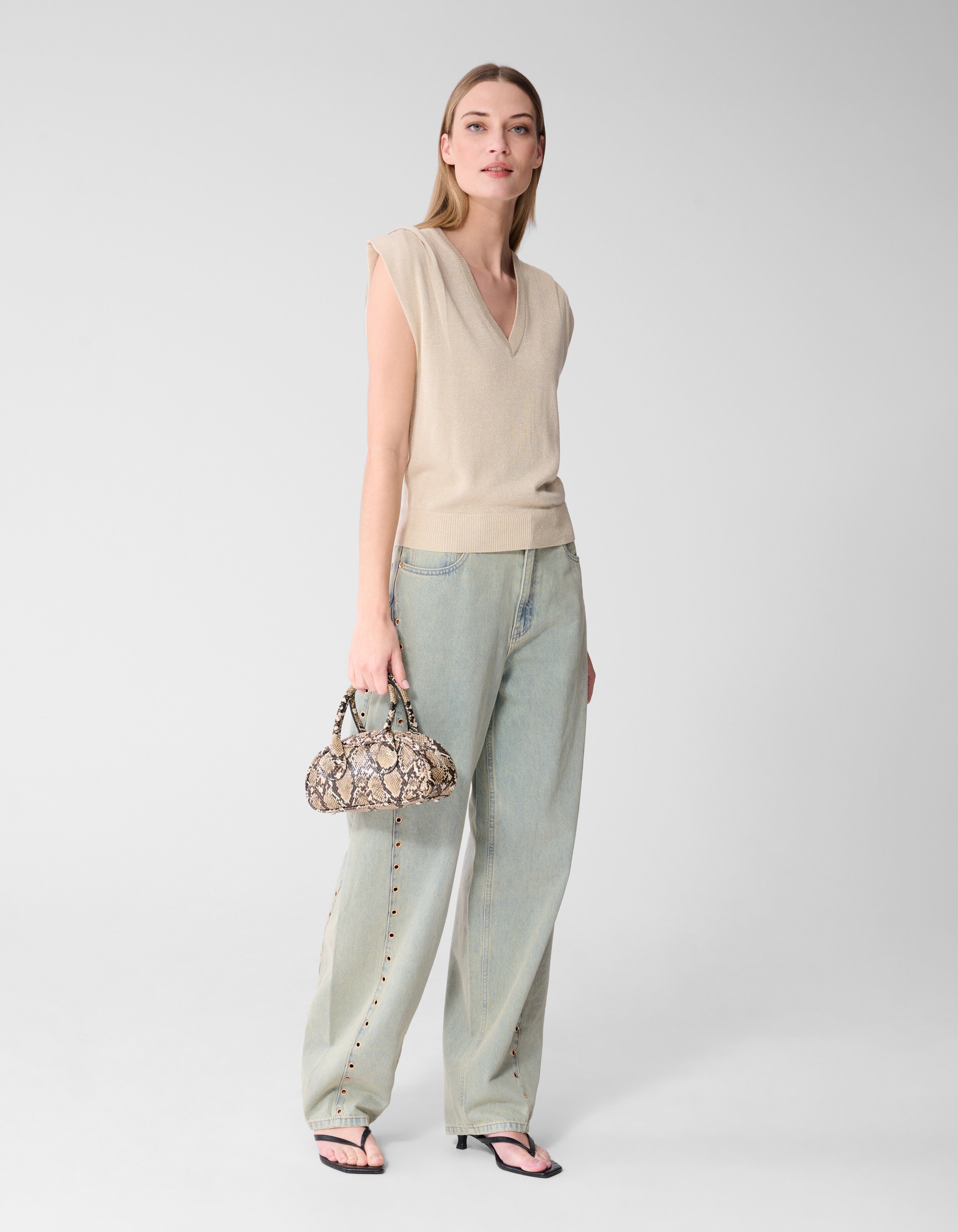 Glitter V-Neck Top Zand SHOEBY WOMEN