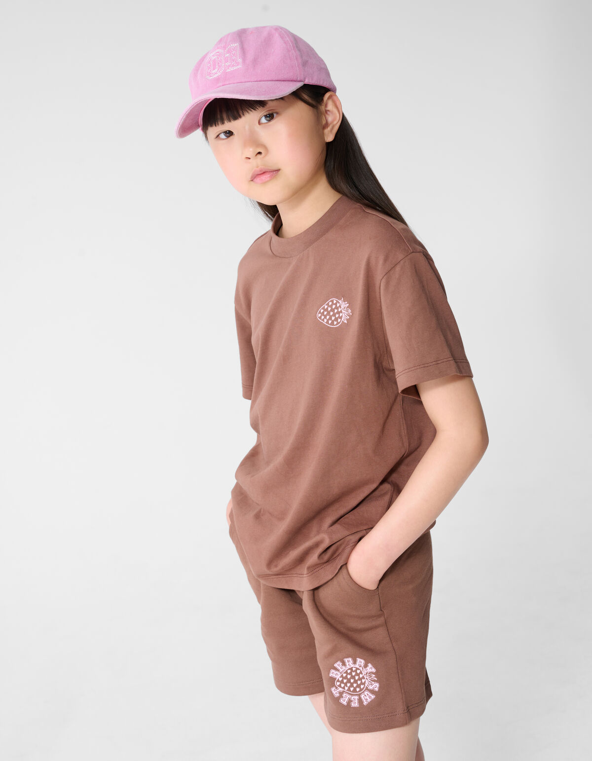 Washed Strawberry T-shirt Bruin SHOEBY GIRLS