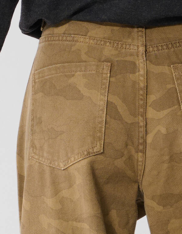 Camo Baggy Fit Jeans Bruin SHOEBY WOMEN