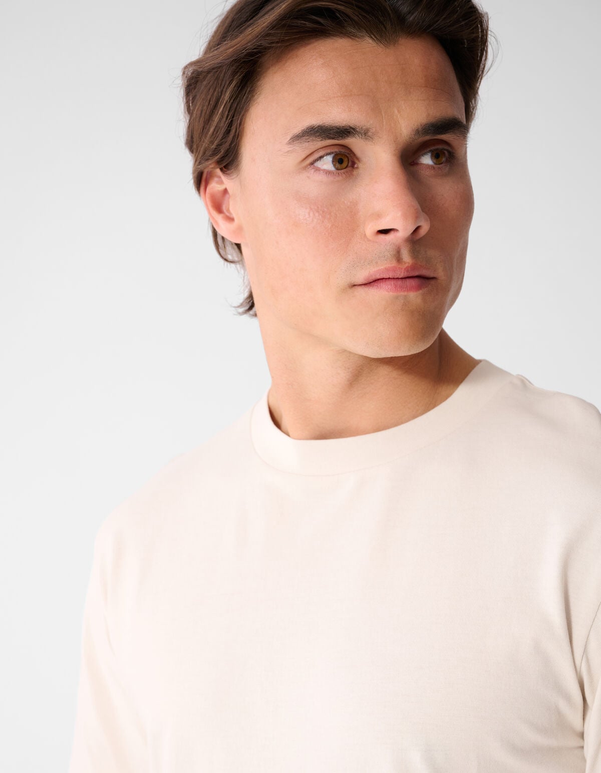 Logo Circle Artwork T-shirt Zand SHOEBY MEN