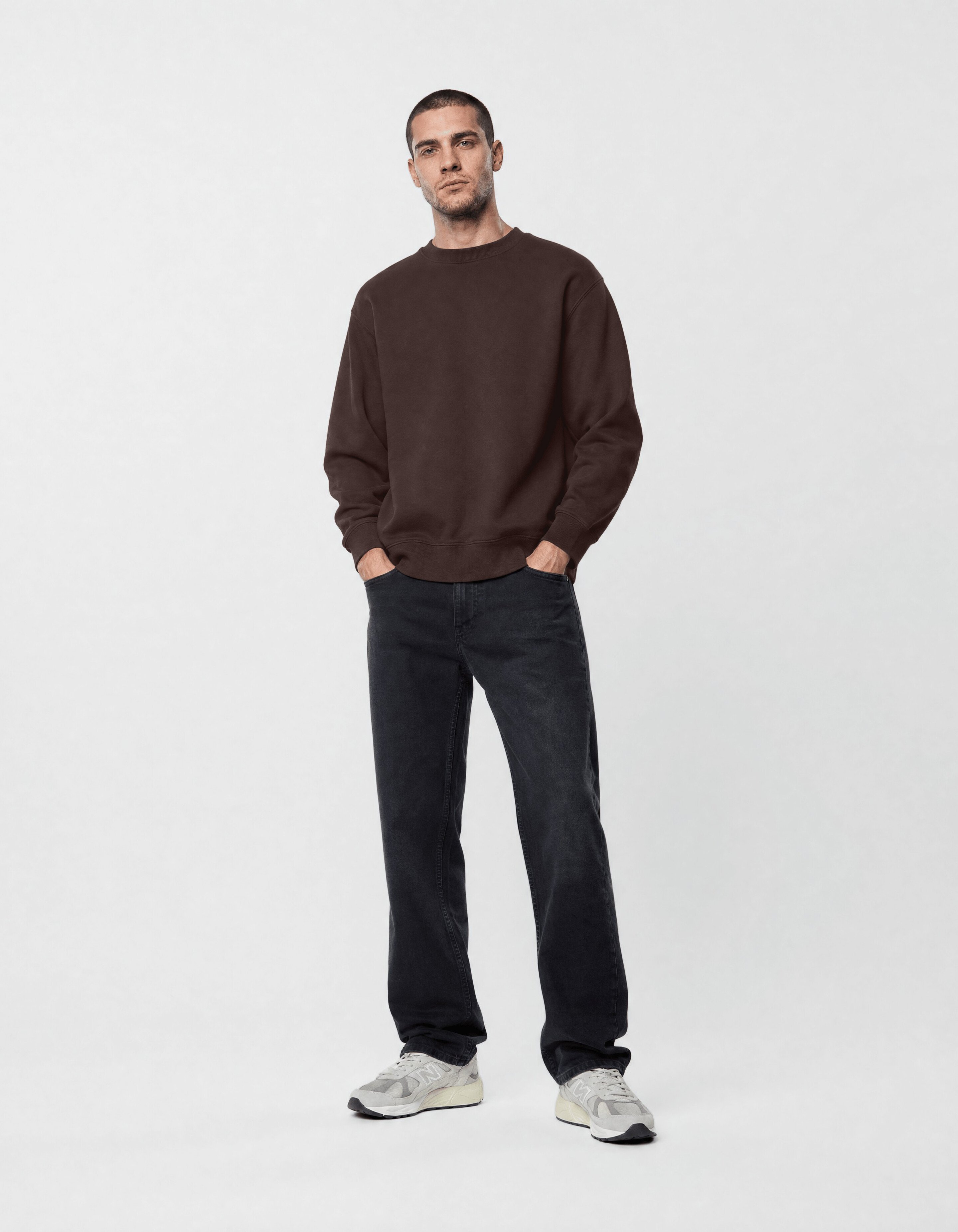 Relaxed Basis Sweater Donkerbruin SHOEBY MEN