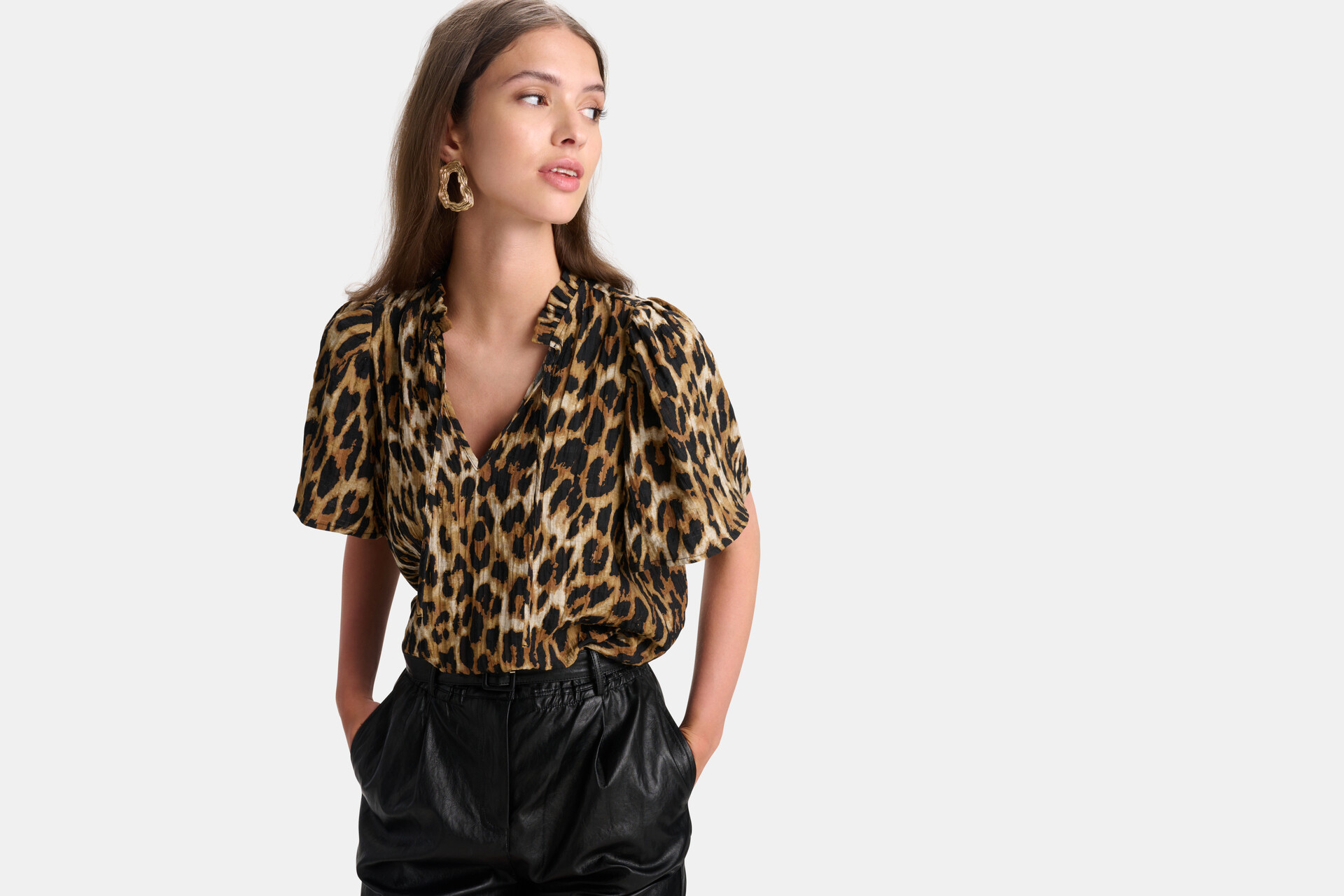 Leopard V-Hals Top Bruin SHOEBY WOMEN