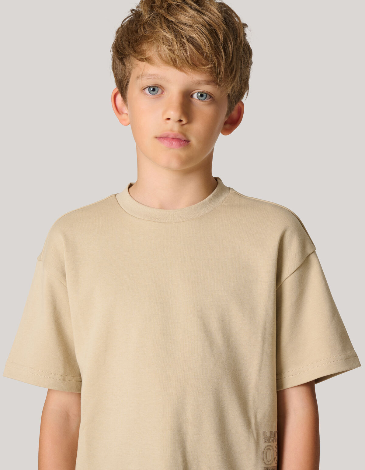 Heavy Basis T-shirt Beige SHOEBY BOYS