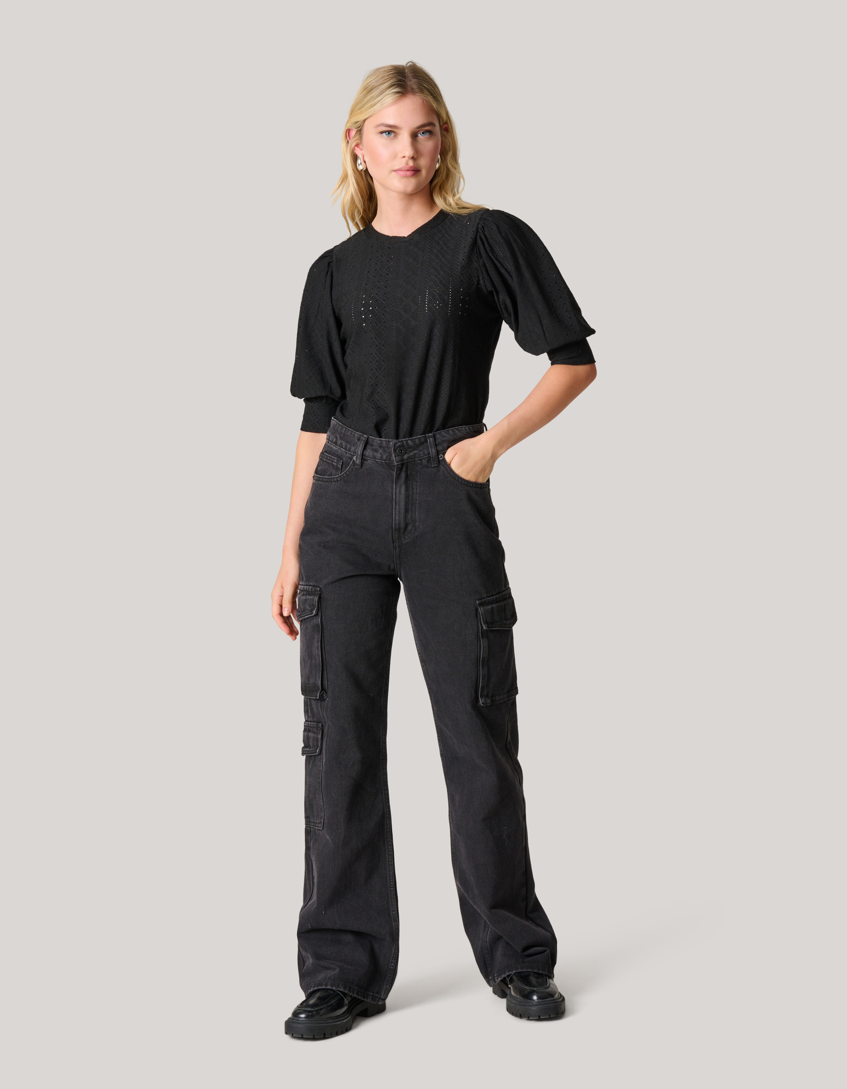 Embroidery Top Zwart SHOEBY WOMEN