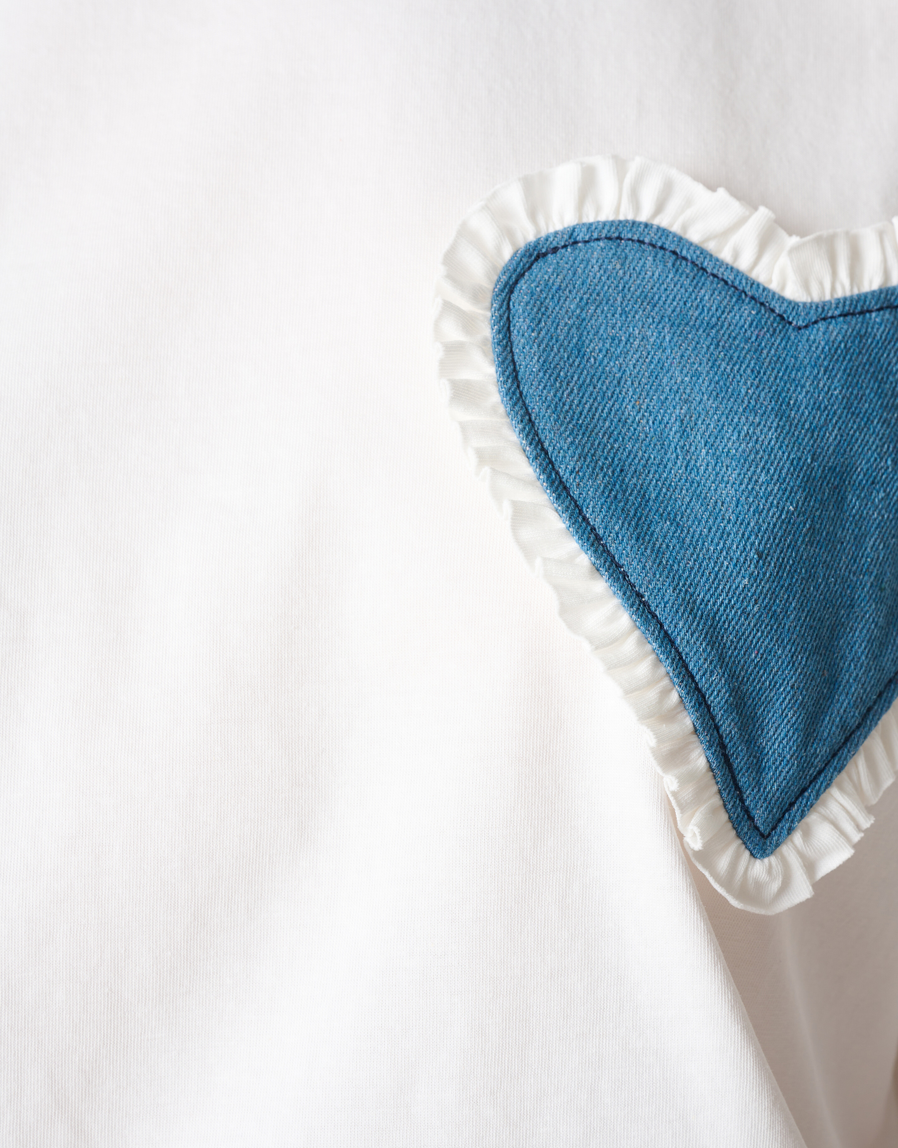 Oversized Denim Patch T-shirt Wit SHOEBY WOMEN