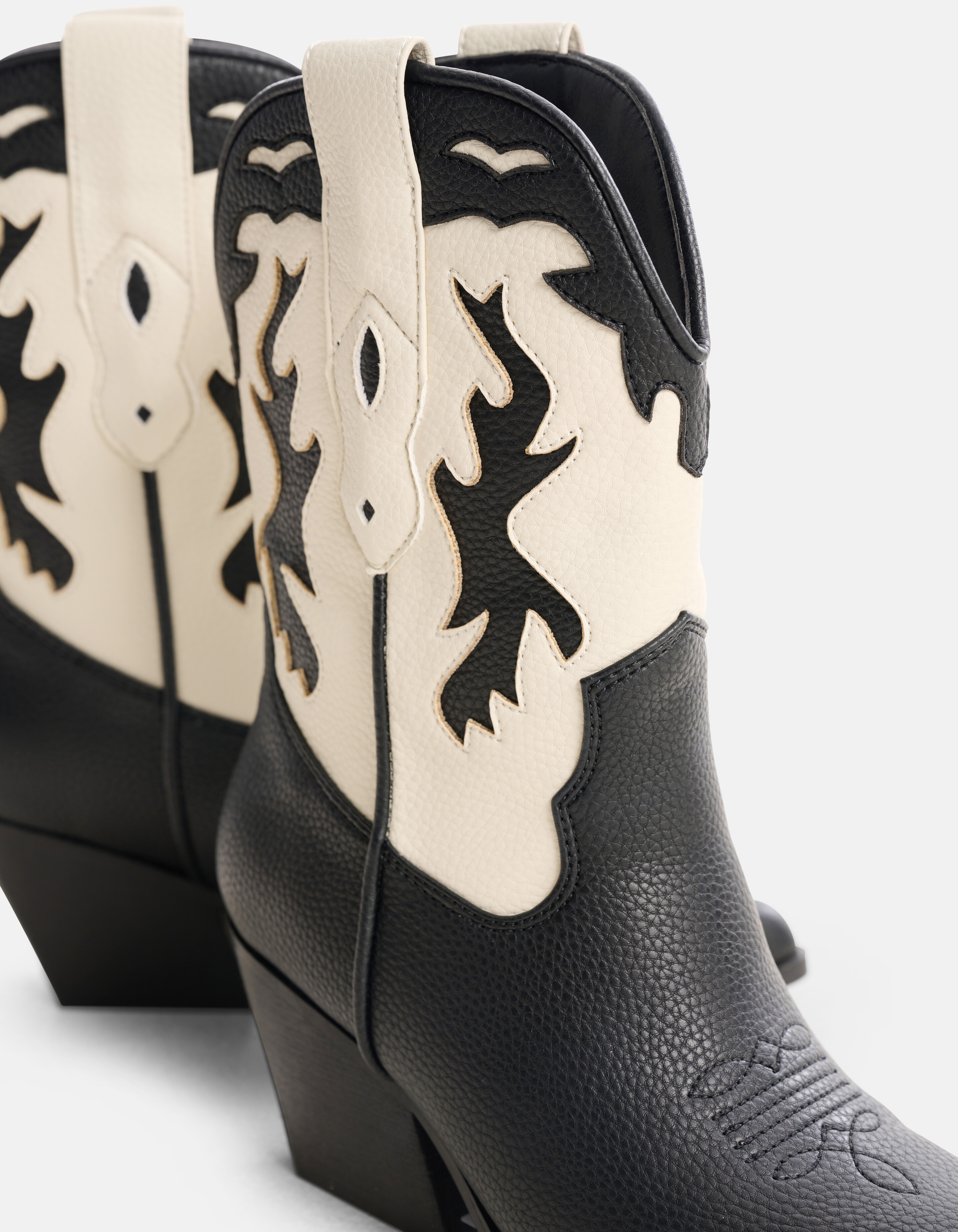 Middelhoge Cowboy Laars Zwart/Wit SHOEBY SHOES