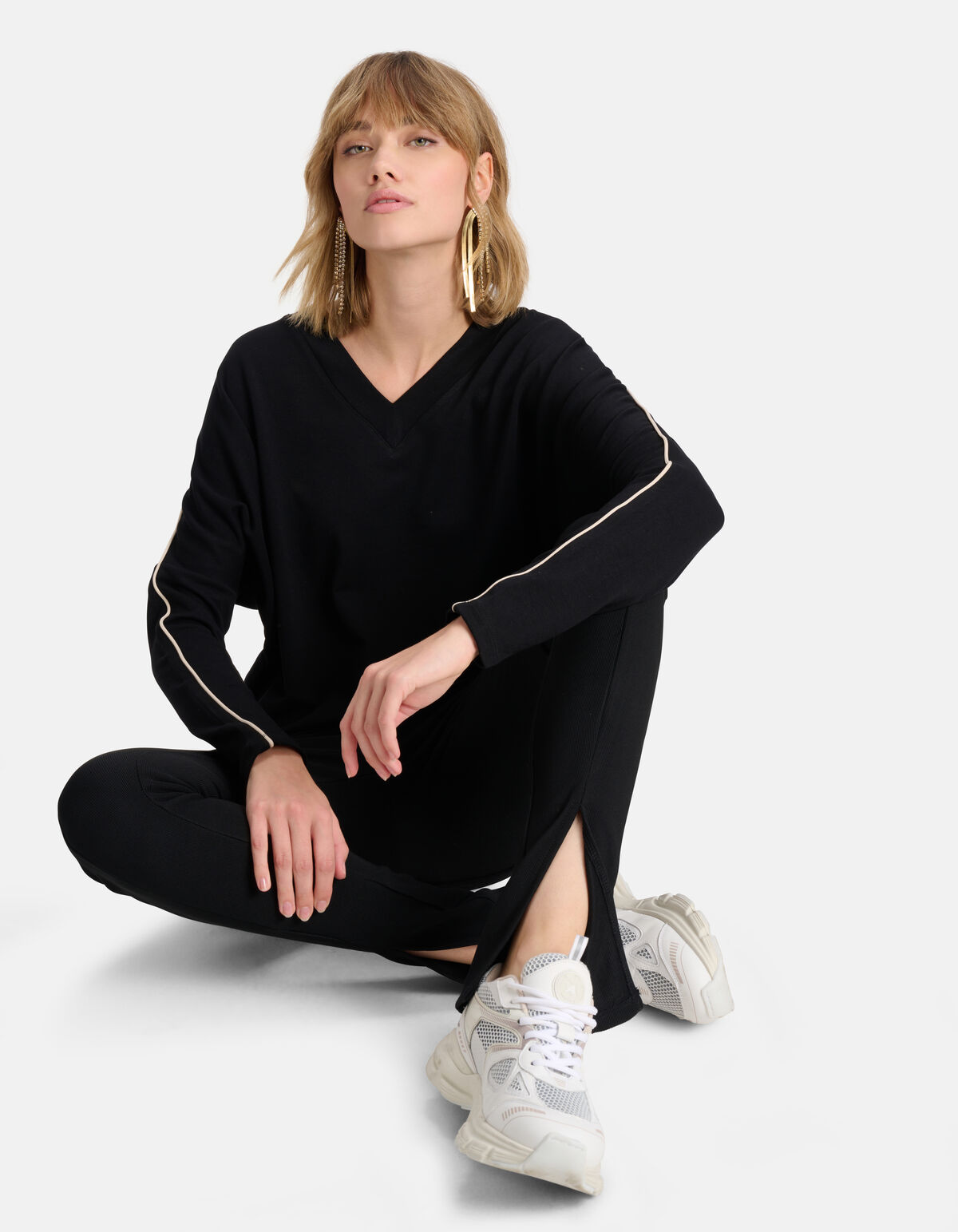 Basis Oversized V-hals Top Zwart SHOEBY WOMEN