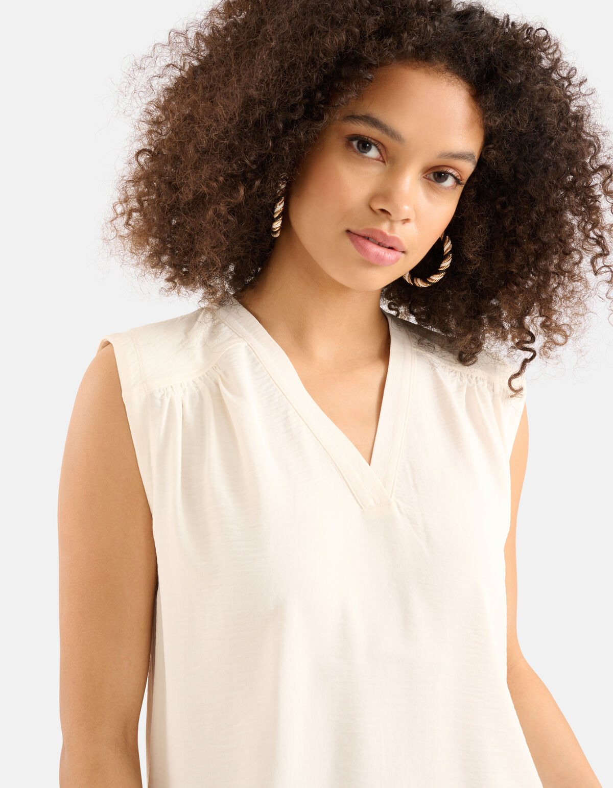 V-hals Top Gebroken Wit SHOEBY WOMEN