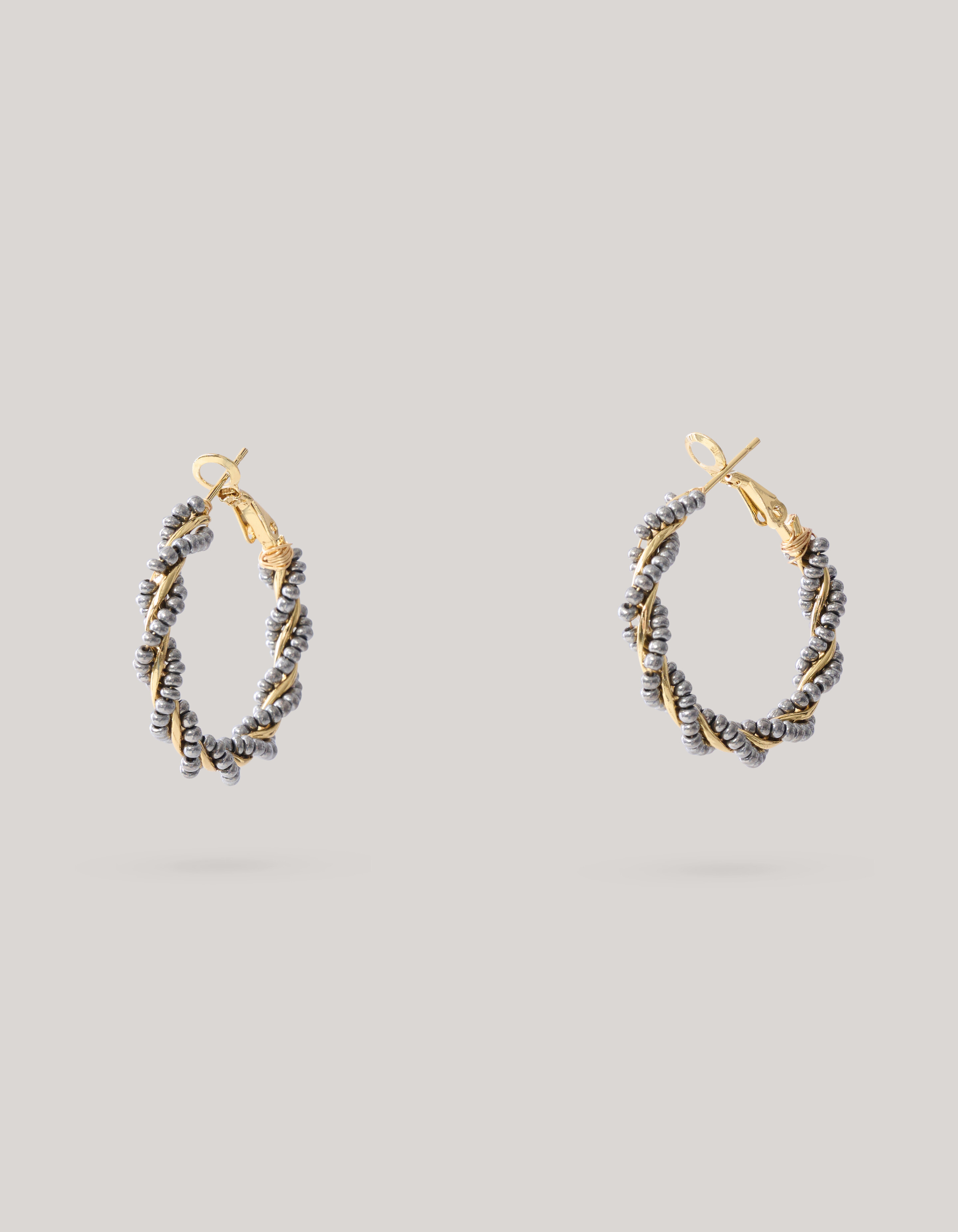 Twisted Beaded Hoop Oorbellen Zilver SHOEBY ACCESSOIRES
