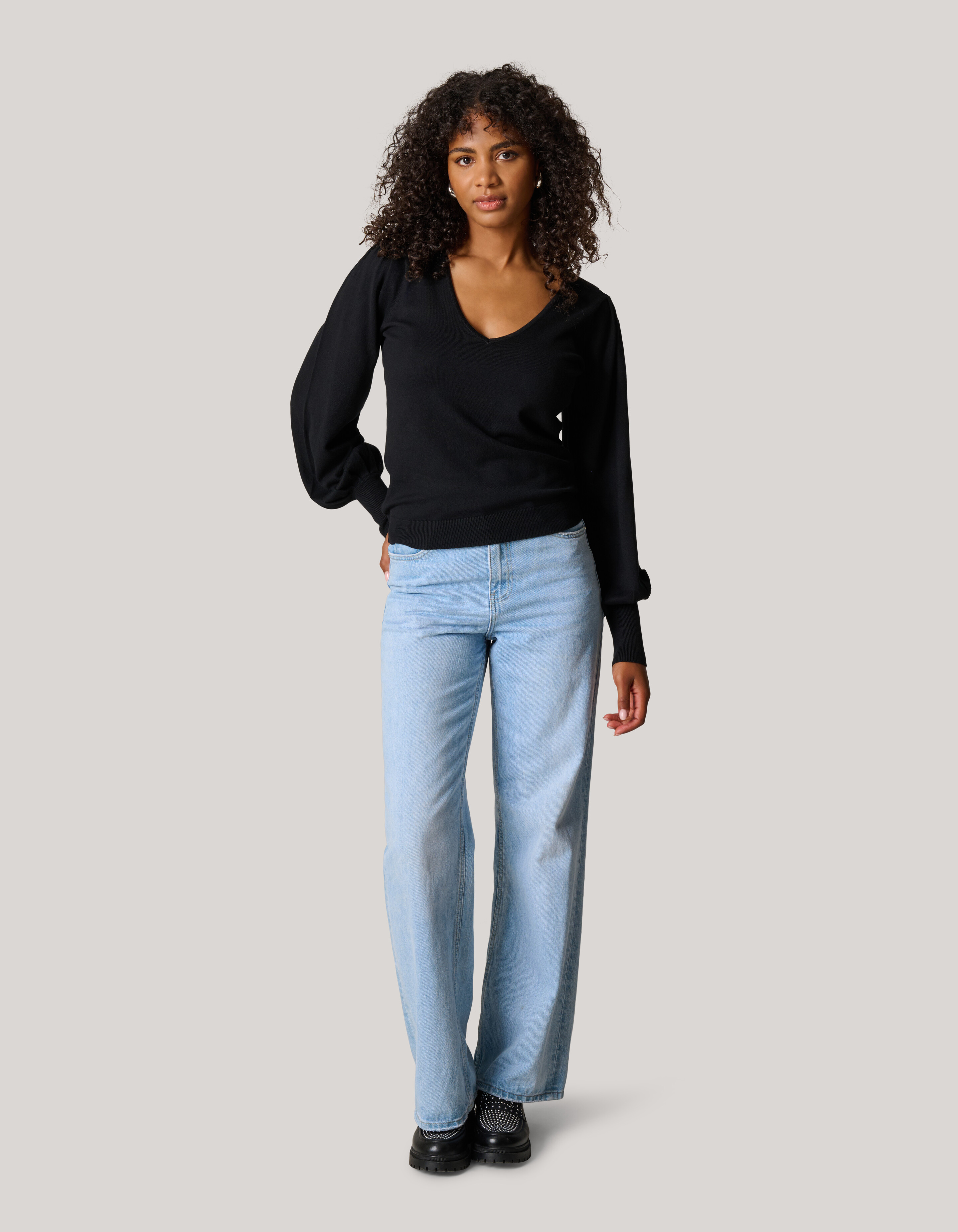 Gebreide V-hals Trui Zwart SHOEBY WOMEN