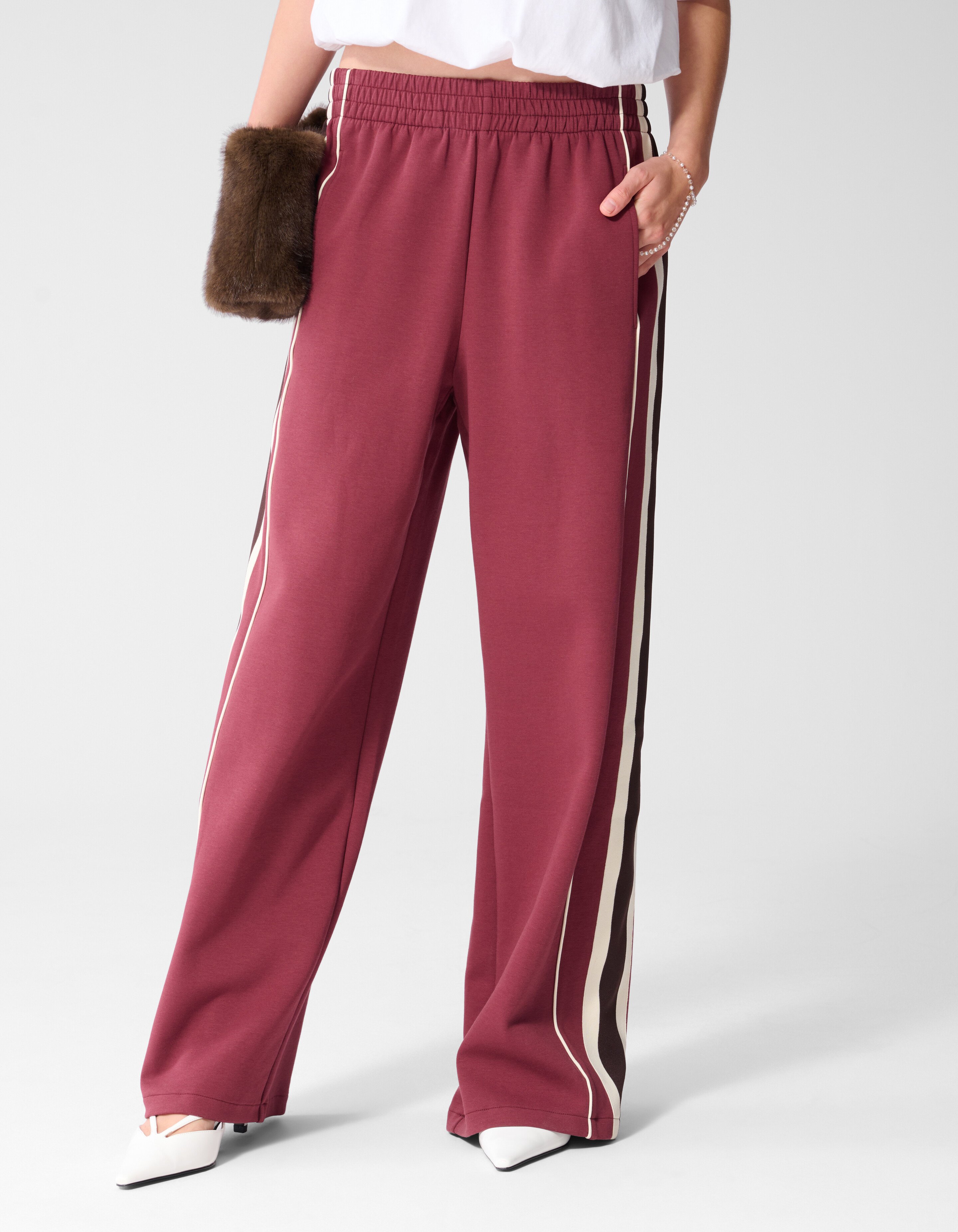 Sporty Tape Wide Leg Fit Broek Donkerrood SHOEBY WOMEN