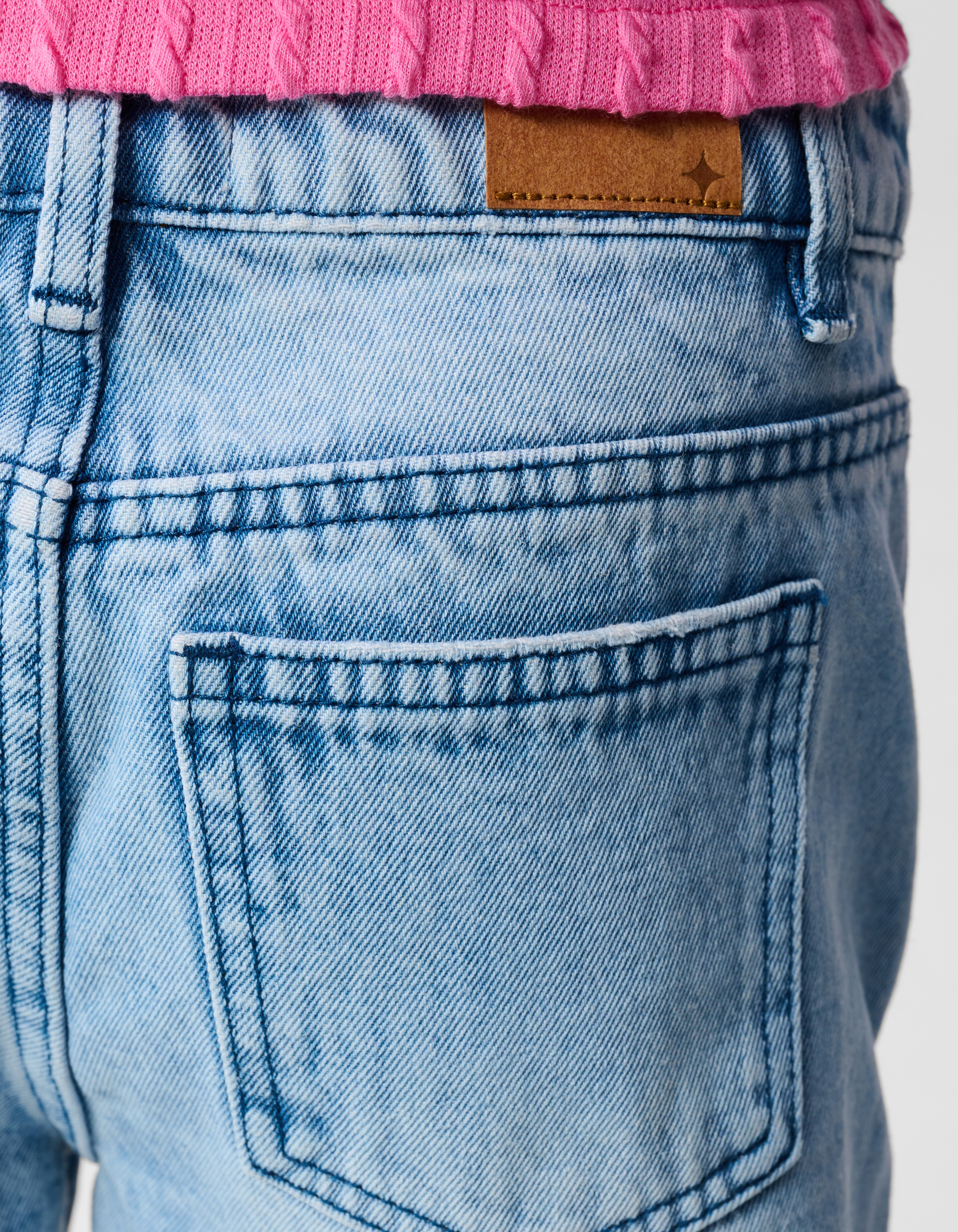 Destroy Denim Short Bleached SHOEBY GIRLS