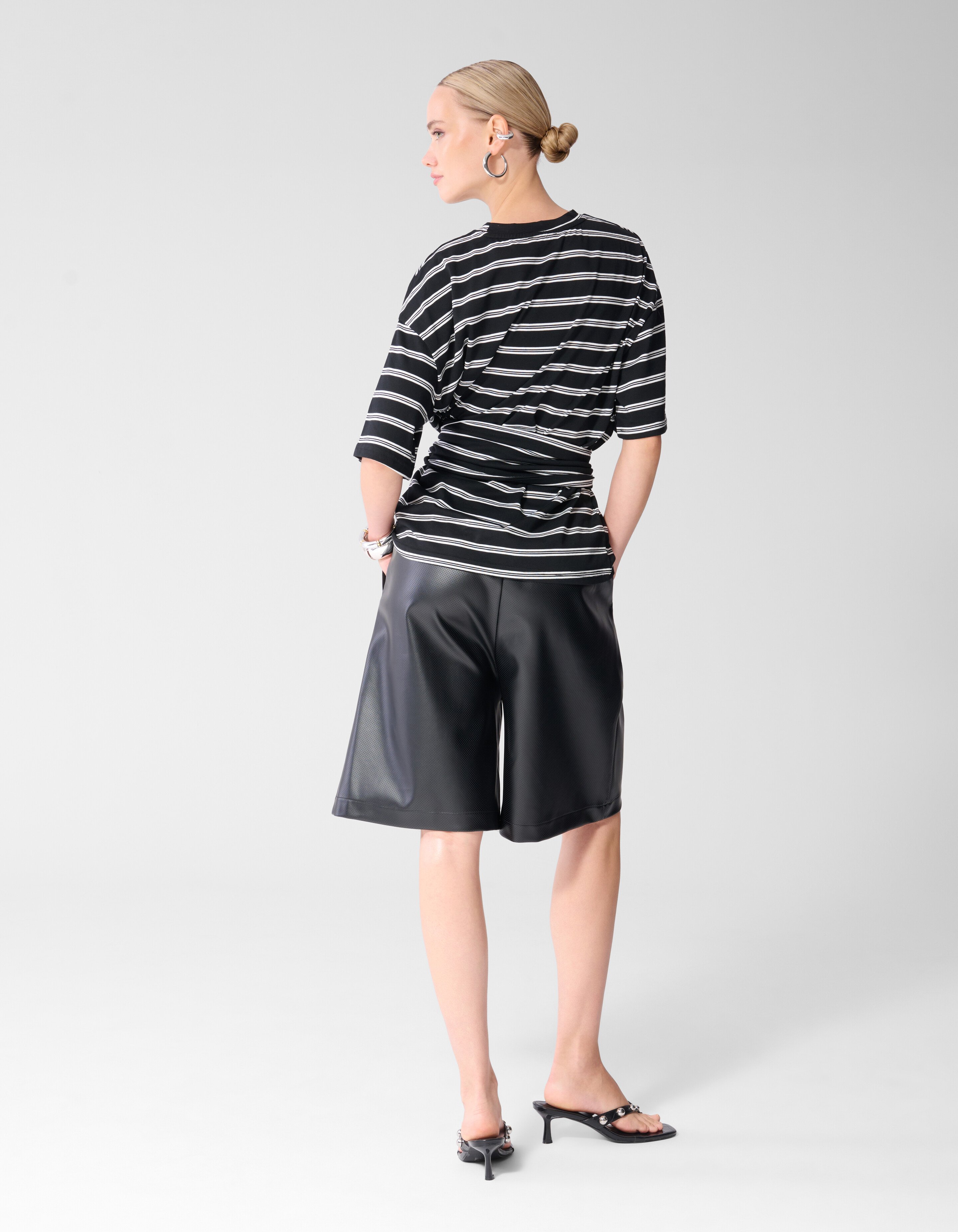 Scarf Striped T-shirt Zwart/Wit SHOEBY WOMEN