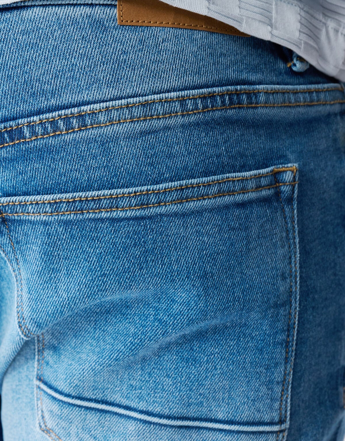 Straight Fit Jeans Midblue L34 SHOEBY MEN