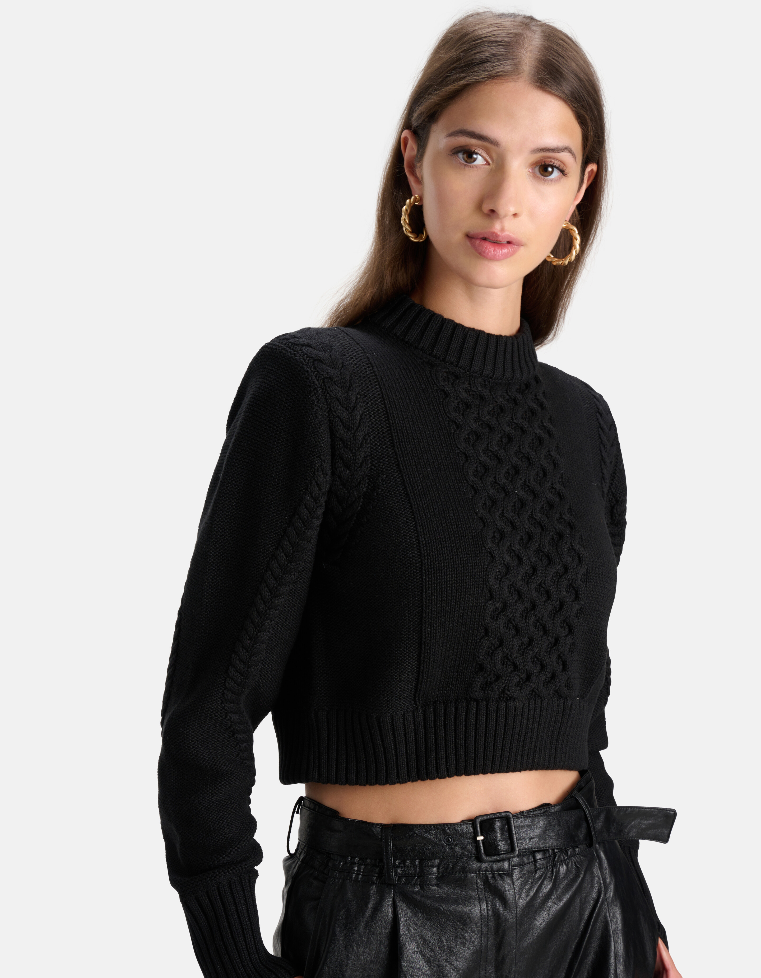 Cropped Cable Knit SHOEBY WOMEN