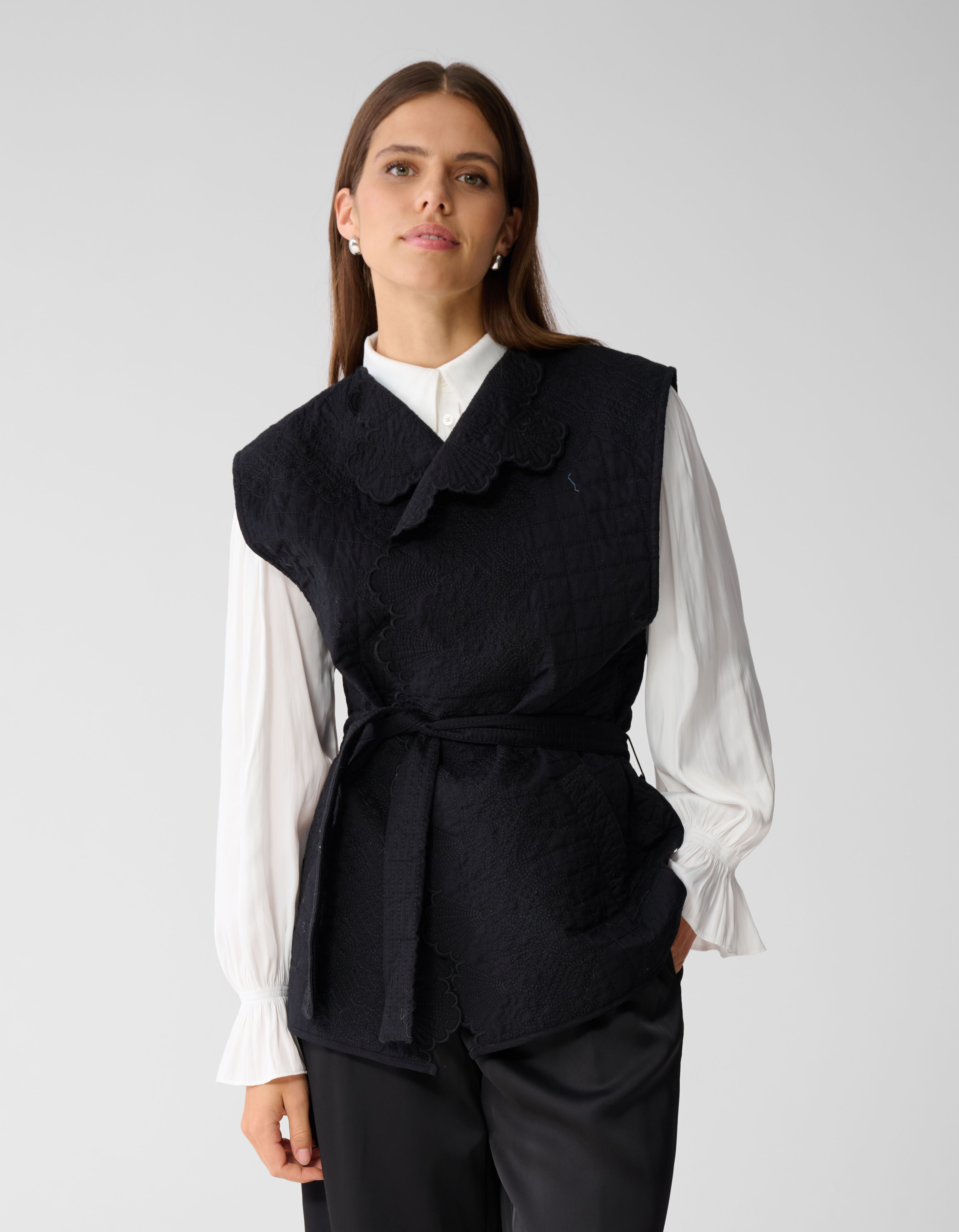 Quilted Gilet Zwart By Mieke SHOEBY WOMEN