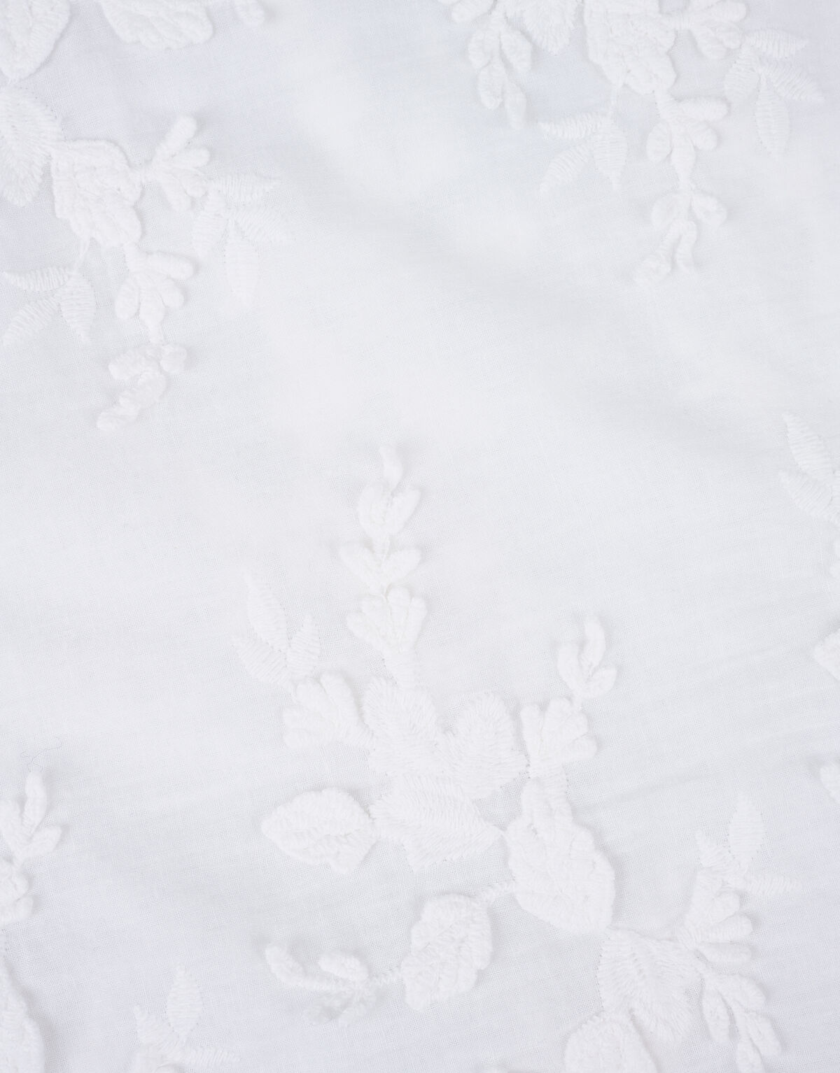 3D Embroidery Top Wit SHOEBY WOMEN