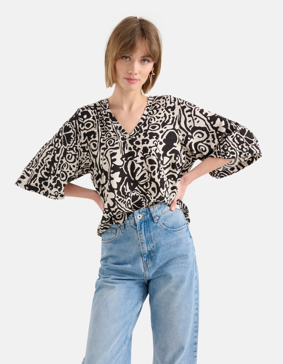 Grafische V-hals Top Zwart/Wit SHOEBY WOMEN