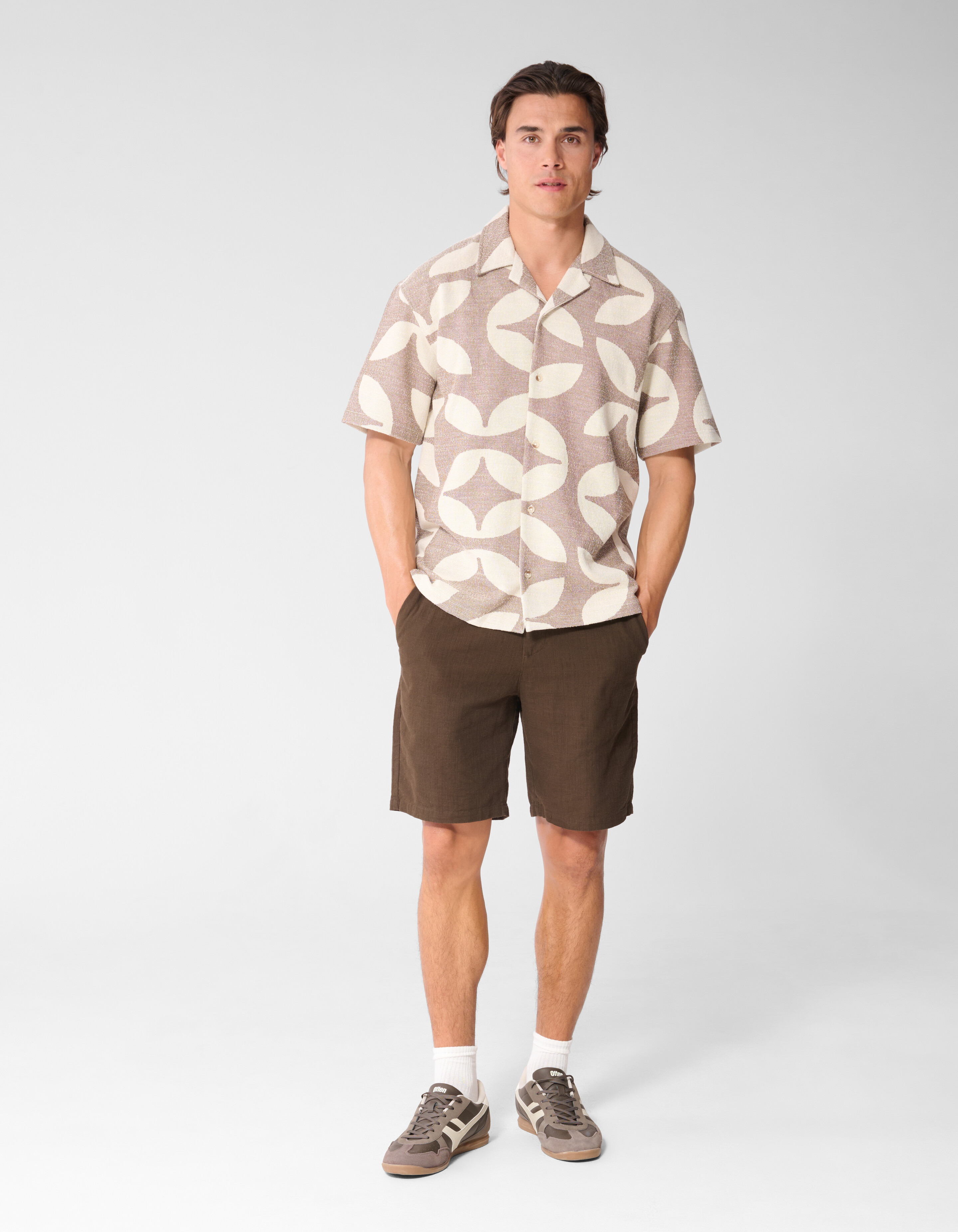 All-over Logo Print Overshirt Bruin SHOEBY MEN