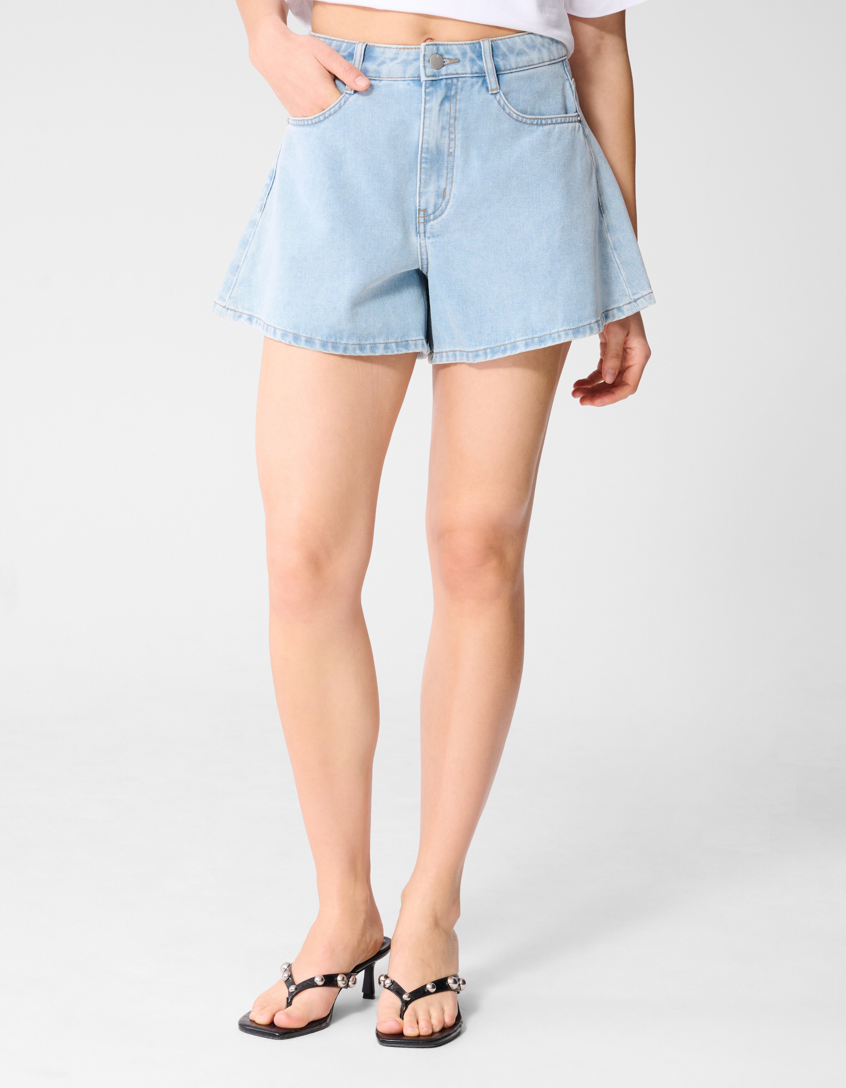 Denim Short Bleached By Monica SHOEBY WOMEN