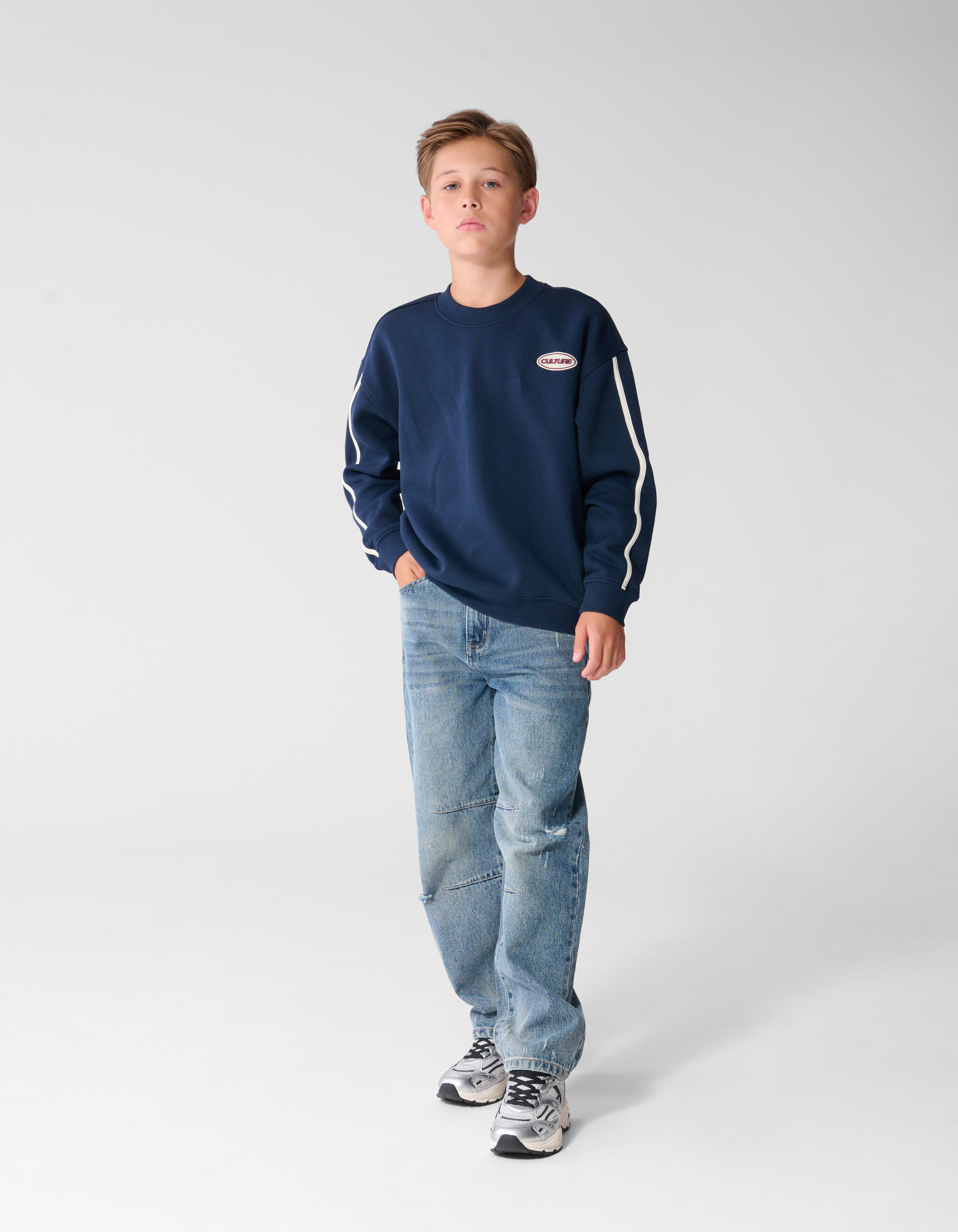 Striped Embroidery Sweater Donkerblauw SHOEBY BOYS