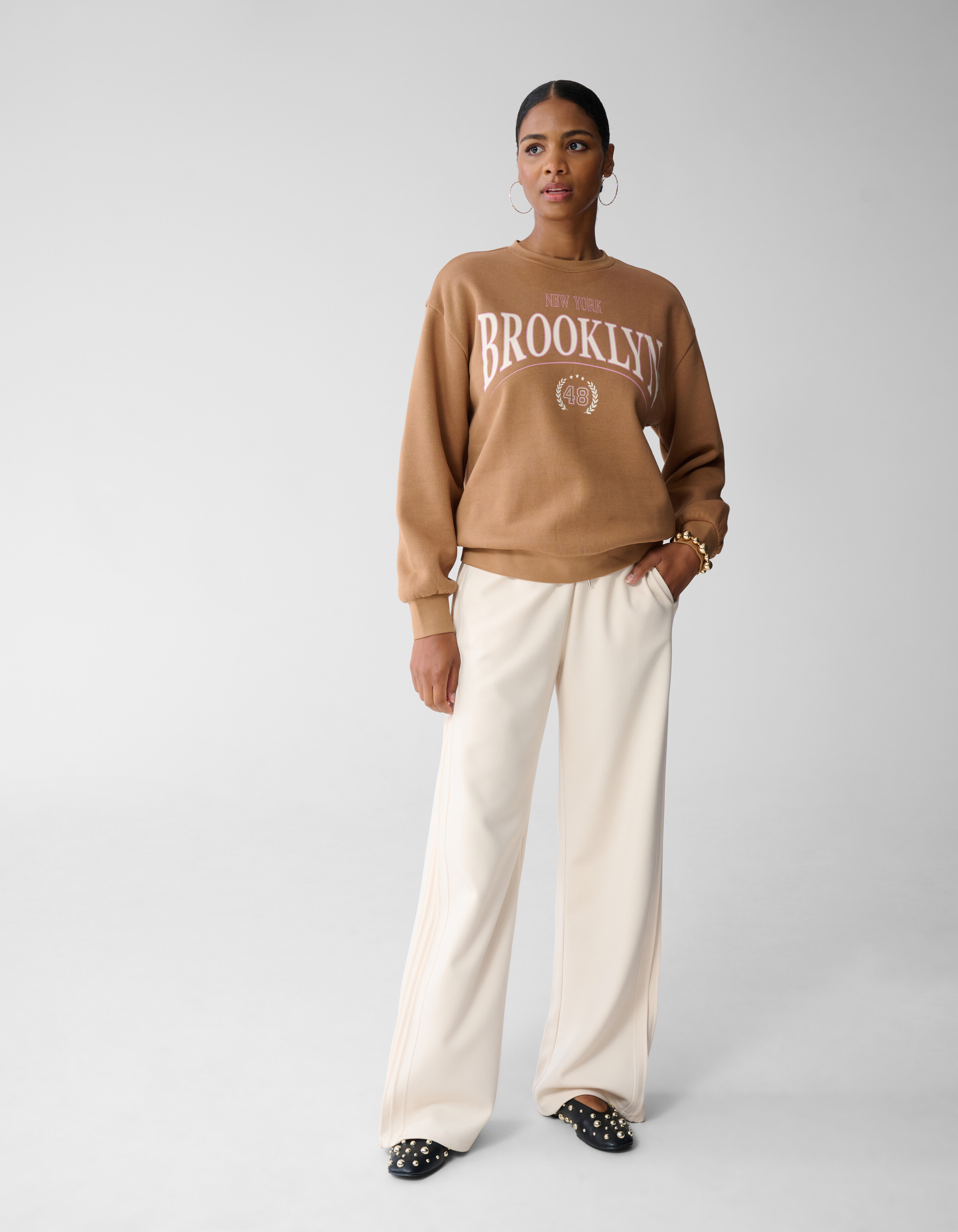 Oversized Varsity Sweater Bruin By Fred SHOEBY WOMEN