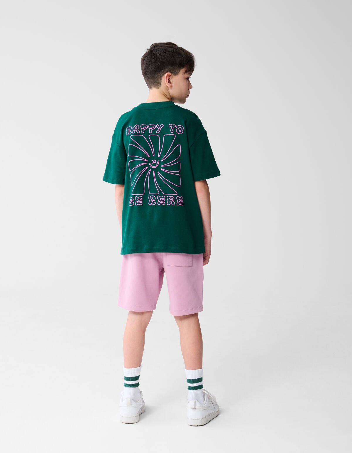 Happy Artwork T-shirt Donkergroen SHOEBY BOYS